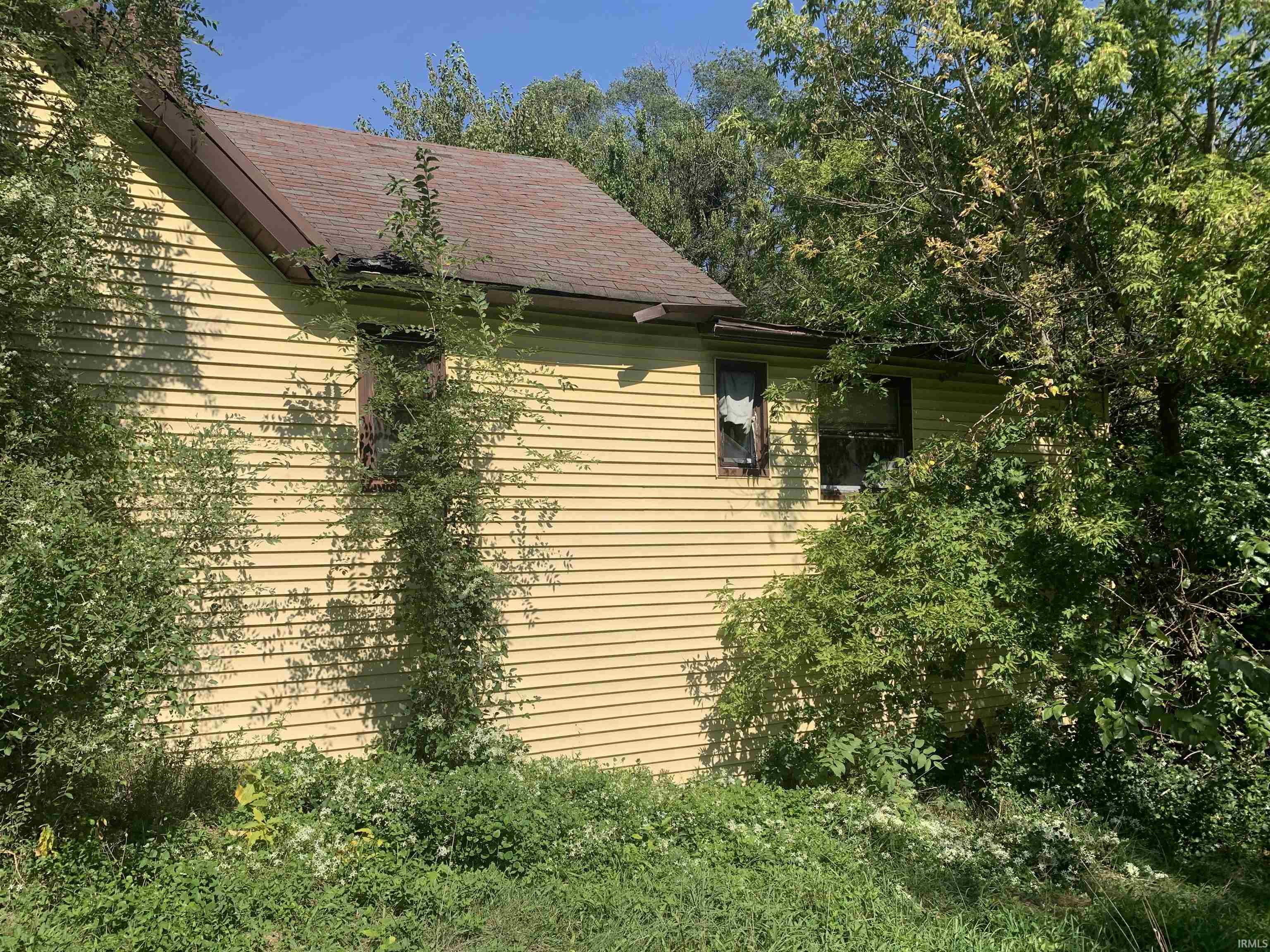 Homes for sale in South Bend, IN | 524 Euclid Ave, South Bend, IN 46628 | MLS# 202539411