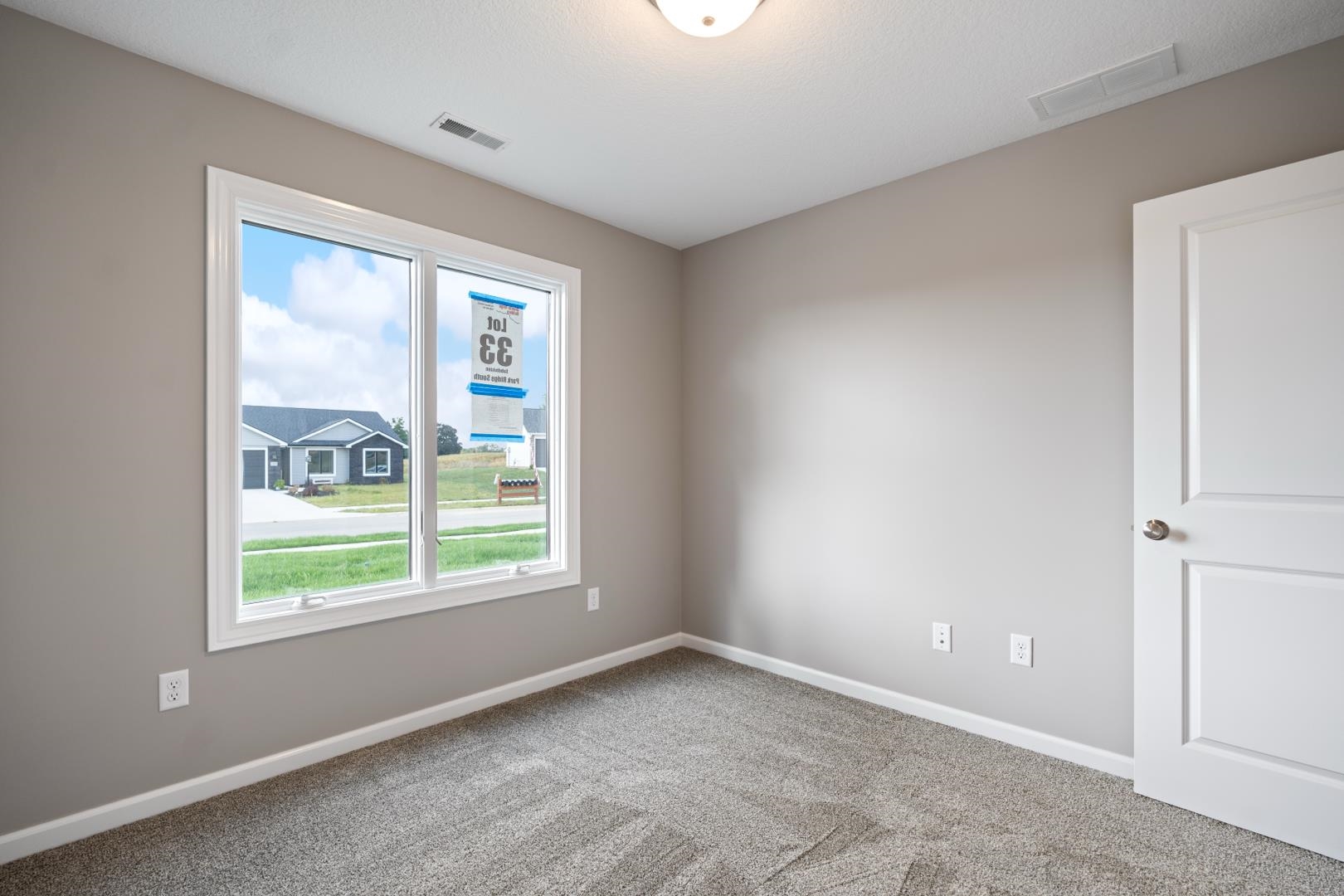 Photo 22 of 145 Longrifle Road