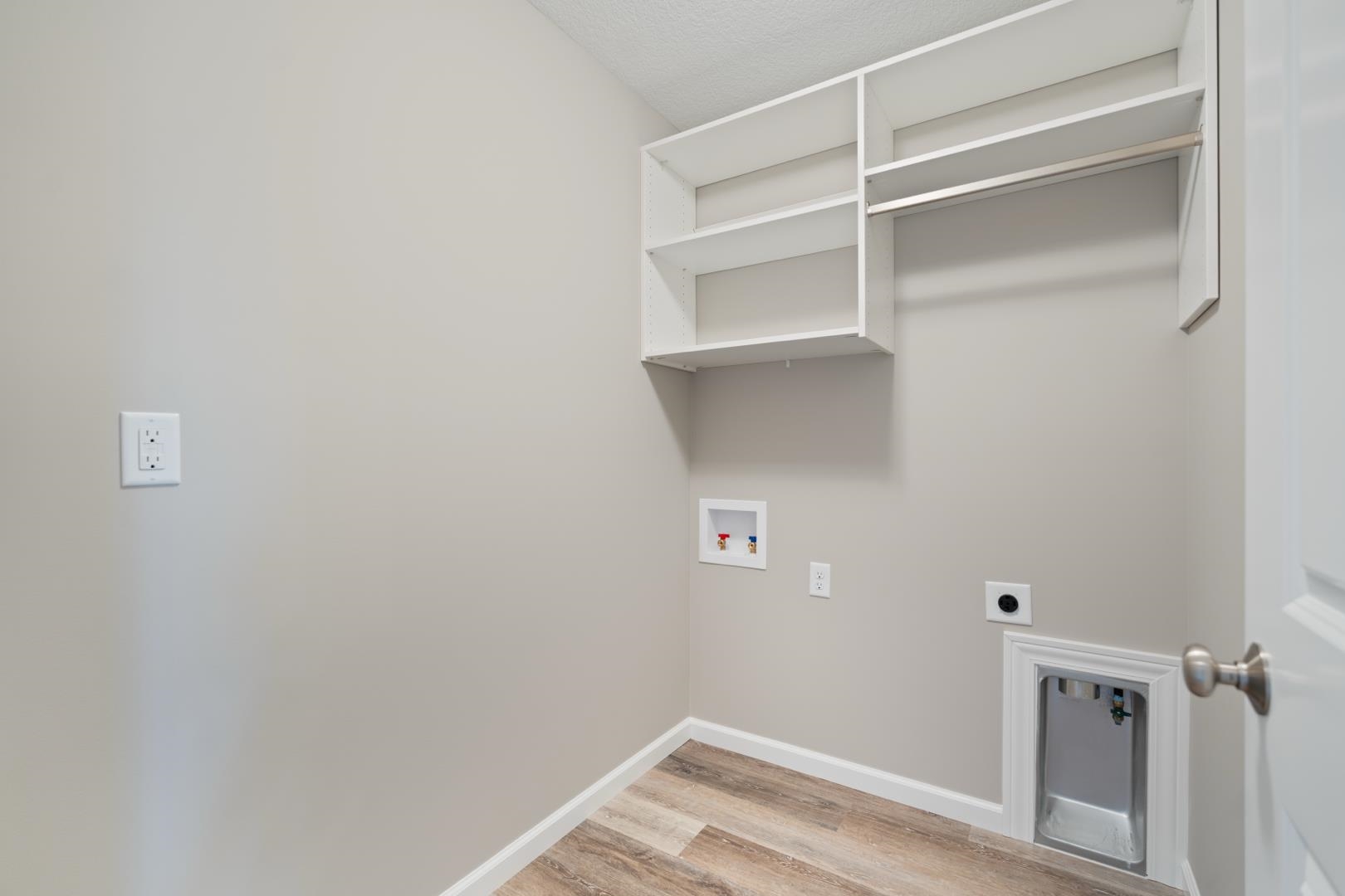 Photo 26 of 145 Longrifle Road