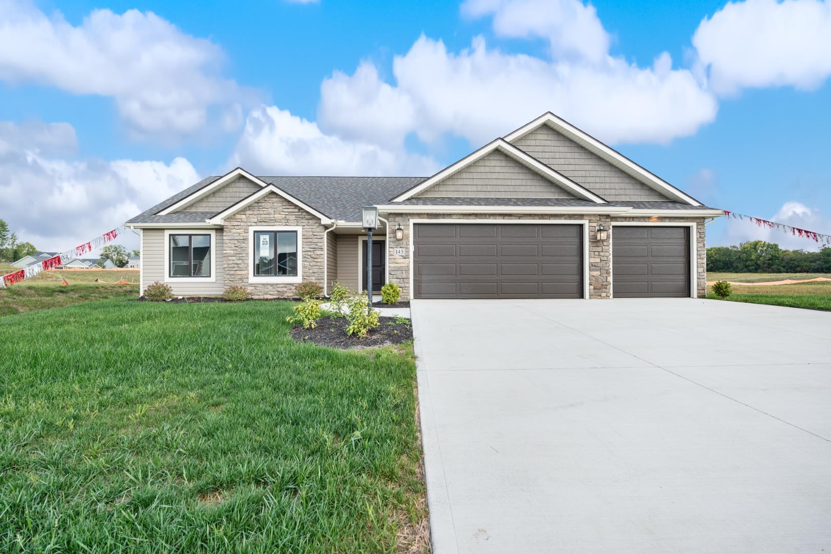 Photo 35 of 145 Longrifle Road