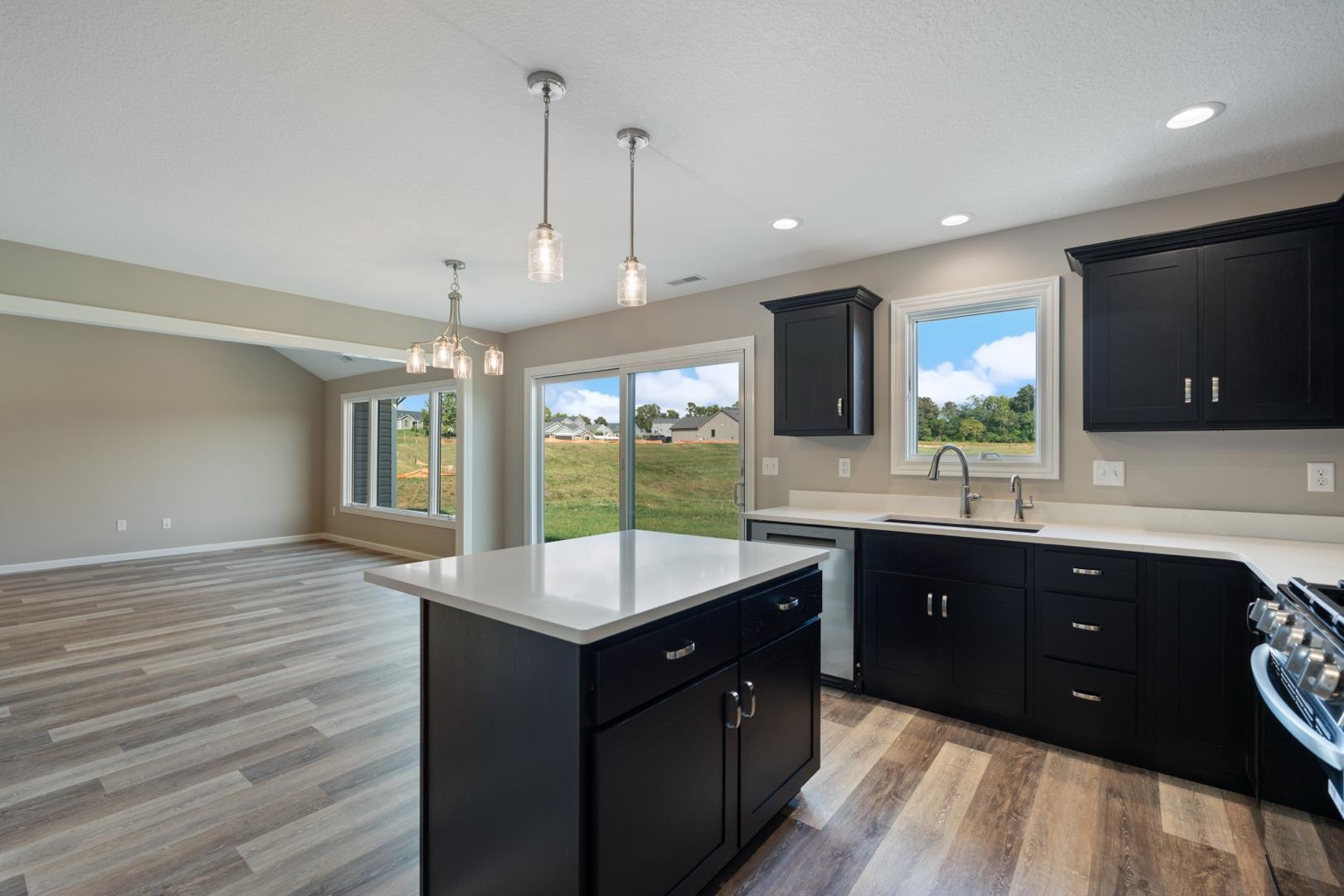 Photo 8 of 145 Longrifle Road