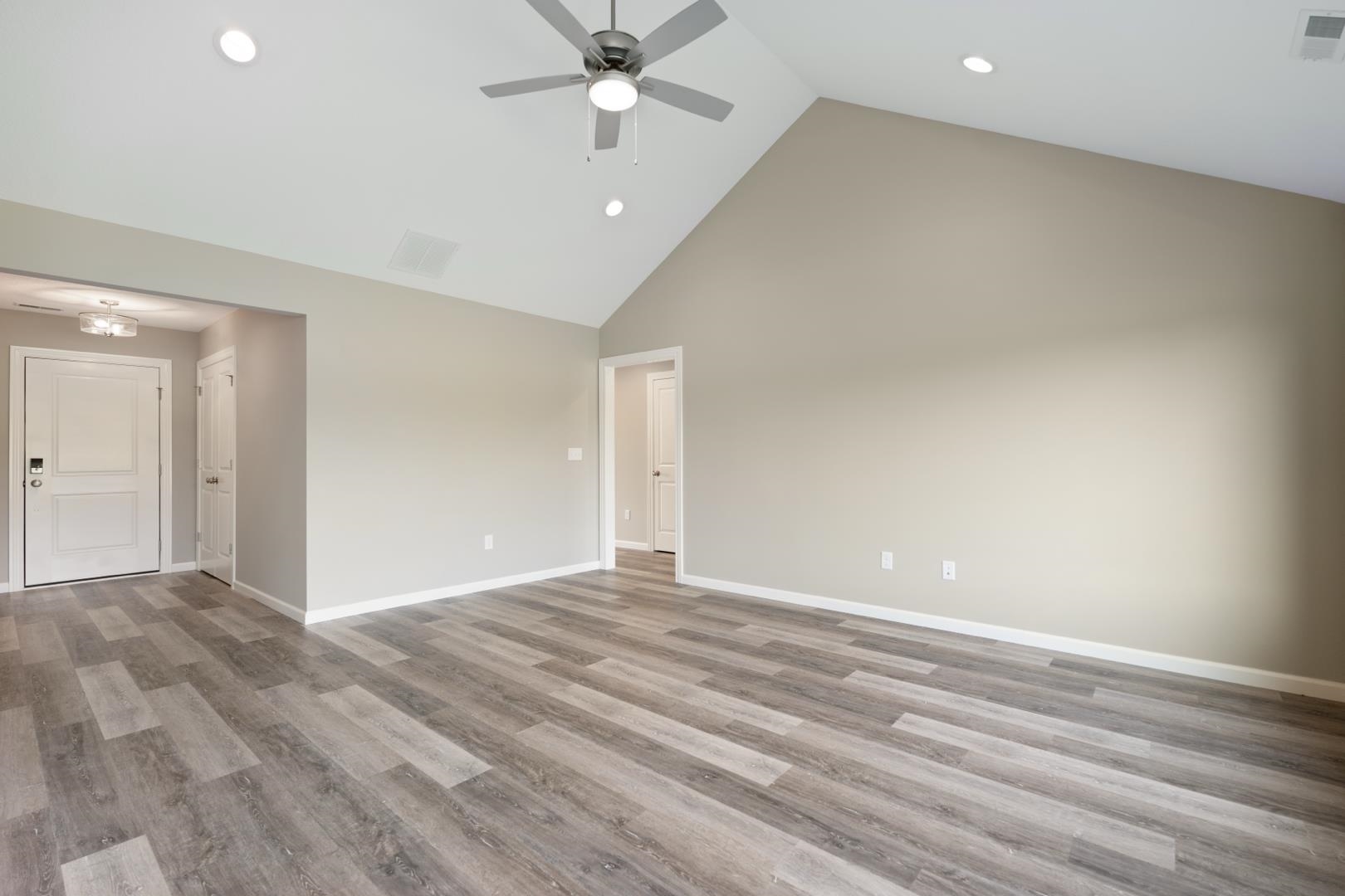 Photo 9 of 145 Longrifle Road