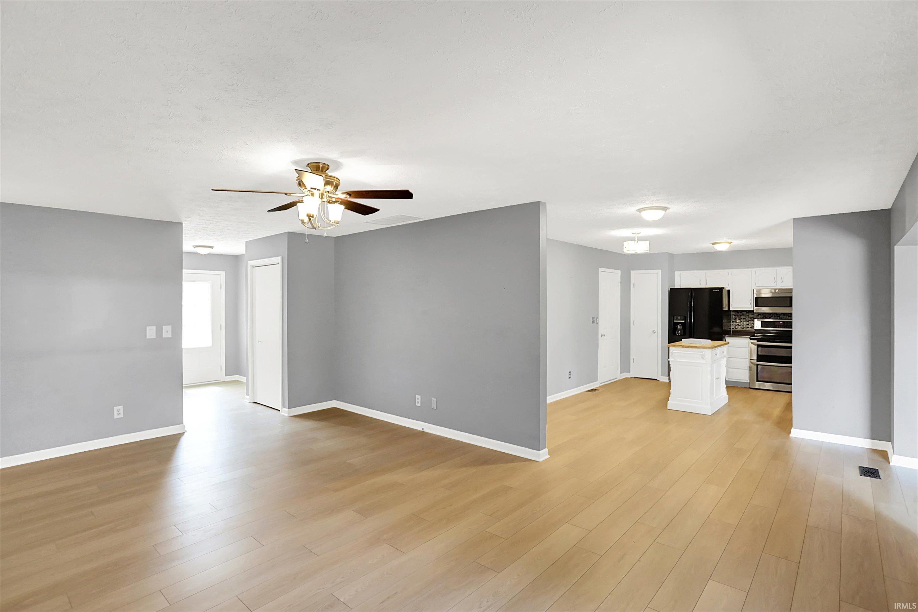 Homes for sale in Ellettsville, IN | 857 E Meadowlands Dr, Ellettsville, IN 47429 | MLS# 202539532