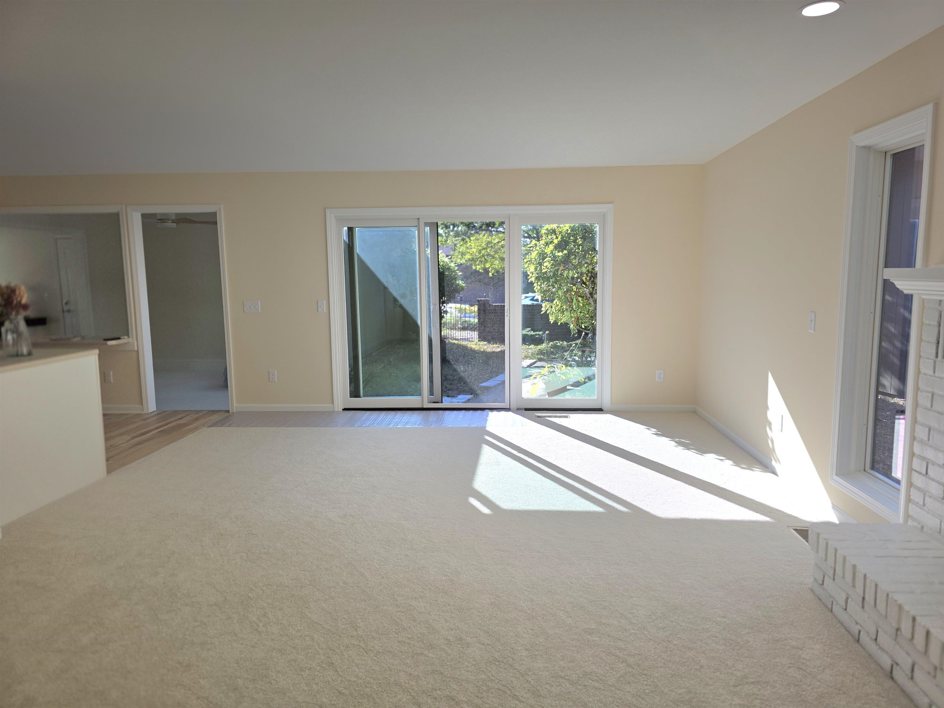 Photo 11 of 9523 Ledgewood Court