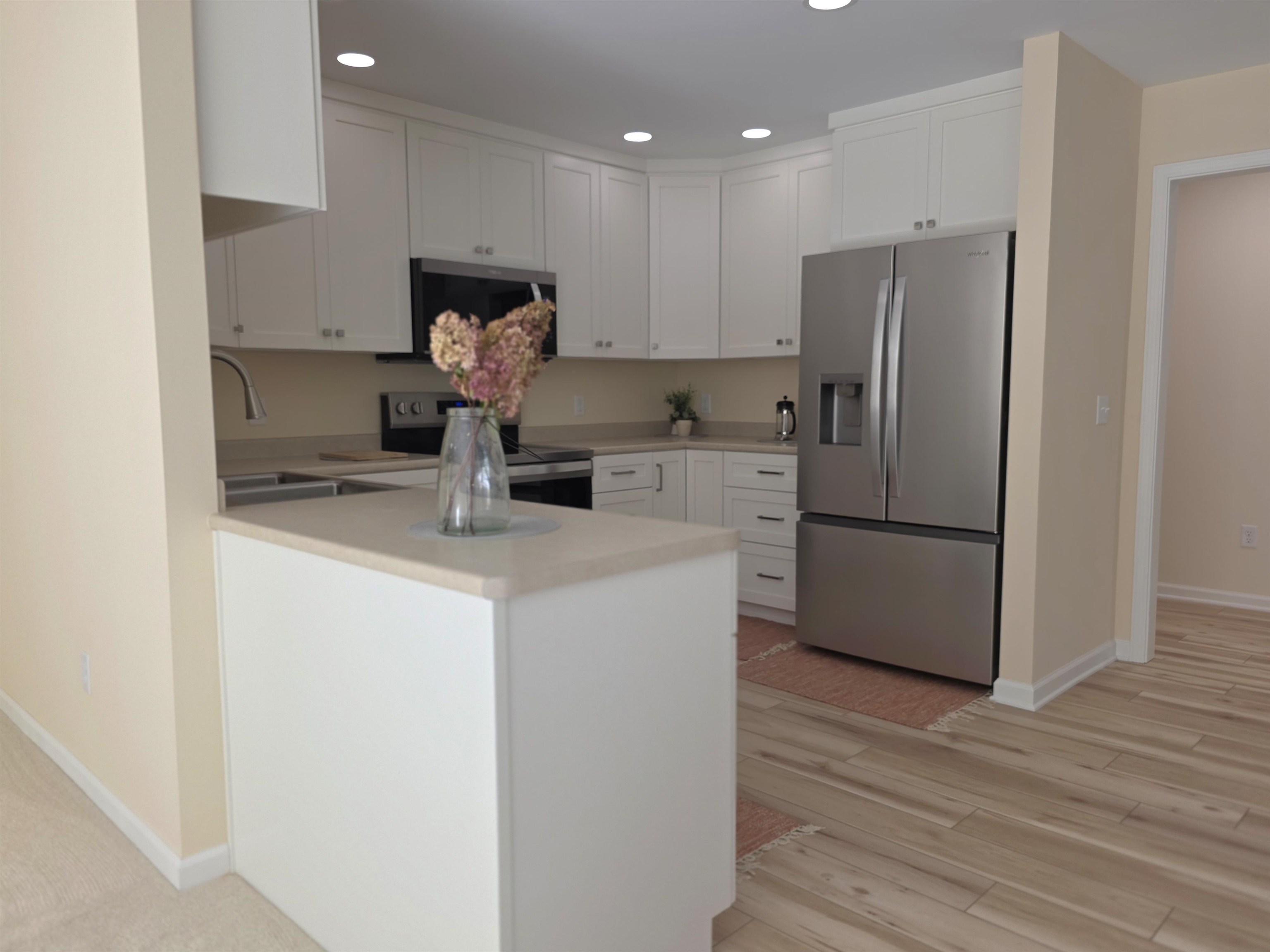 Photo 13 of 9523 Ledgewood Court