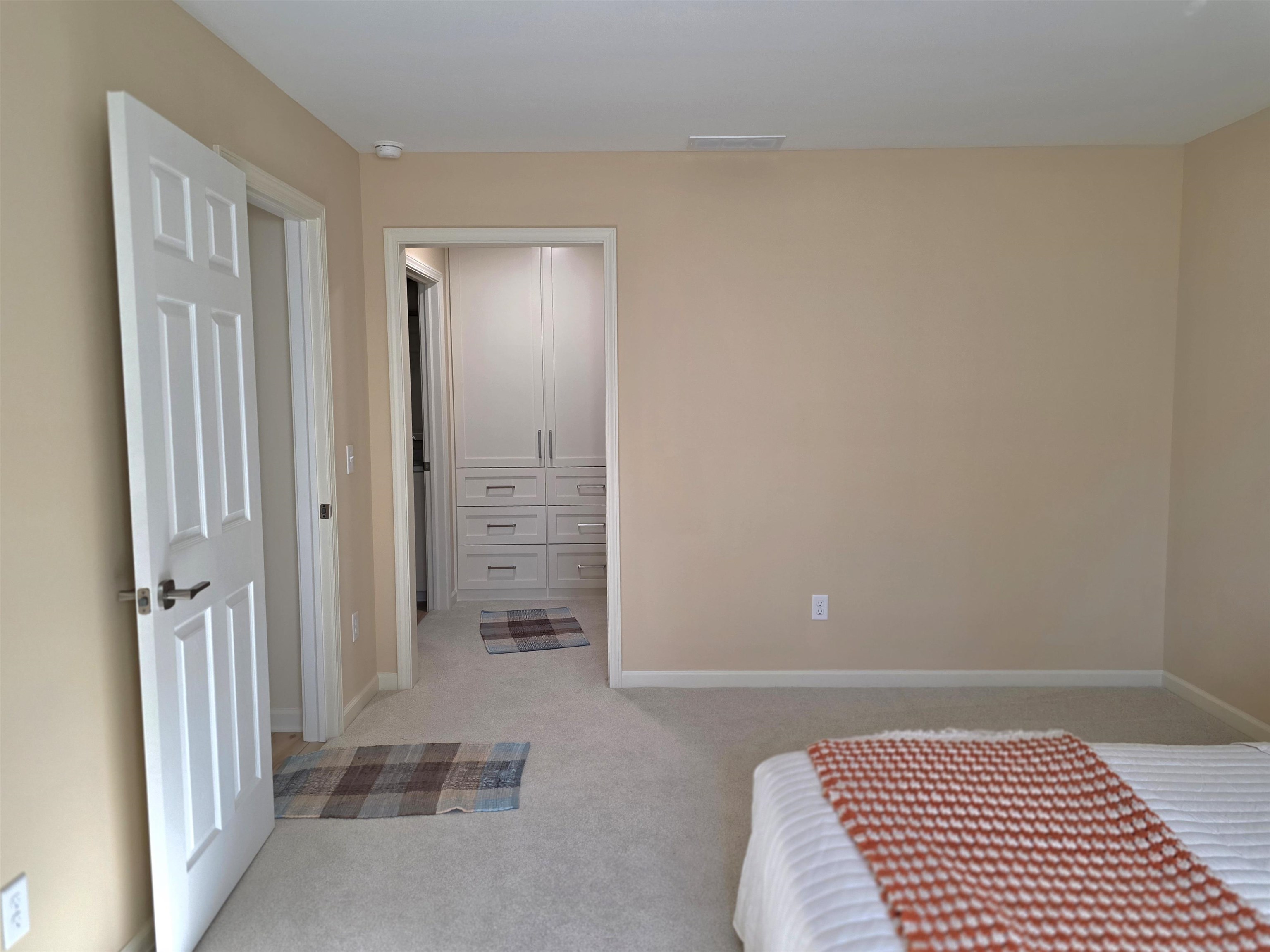 Photo 19 of 9523 Ledgewood Court