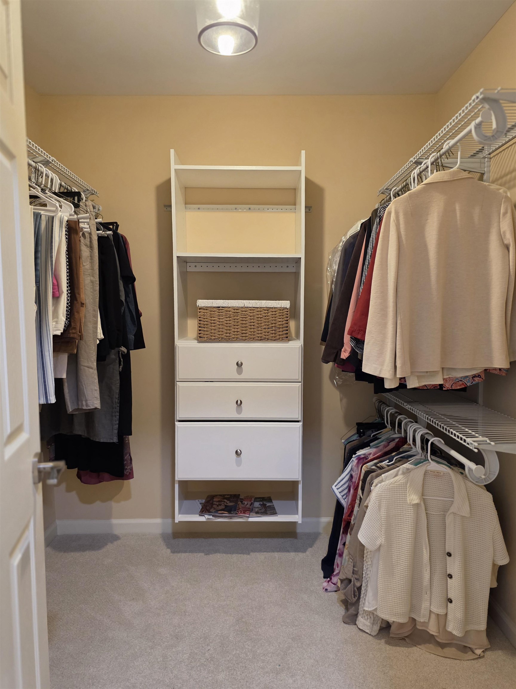 Photo 21 of 9523 Ledgewood Court