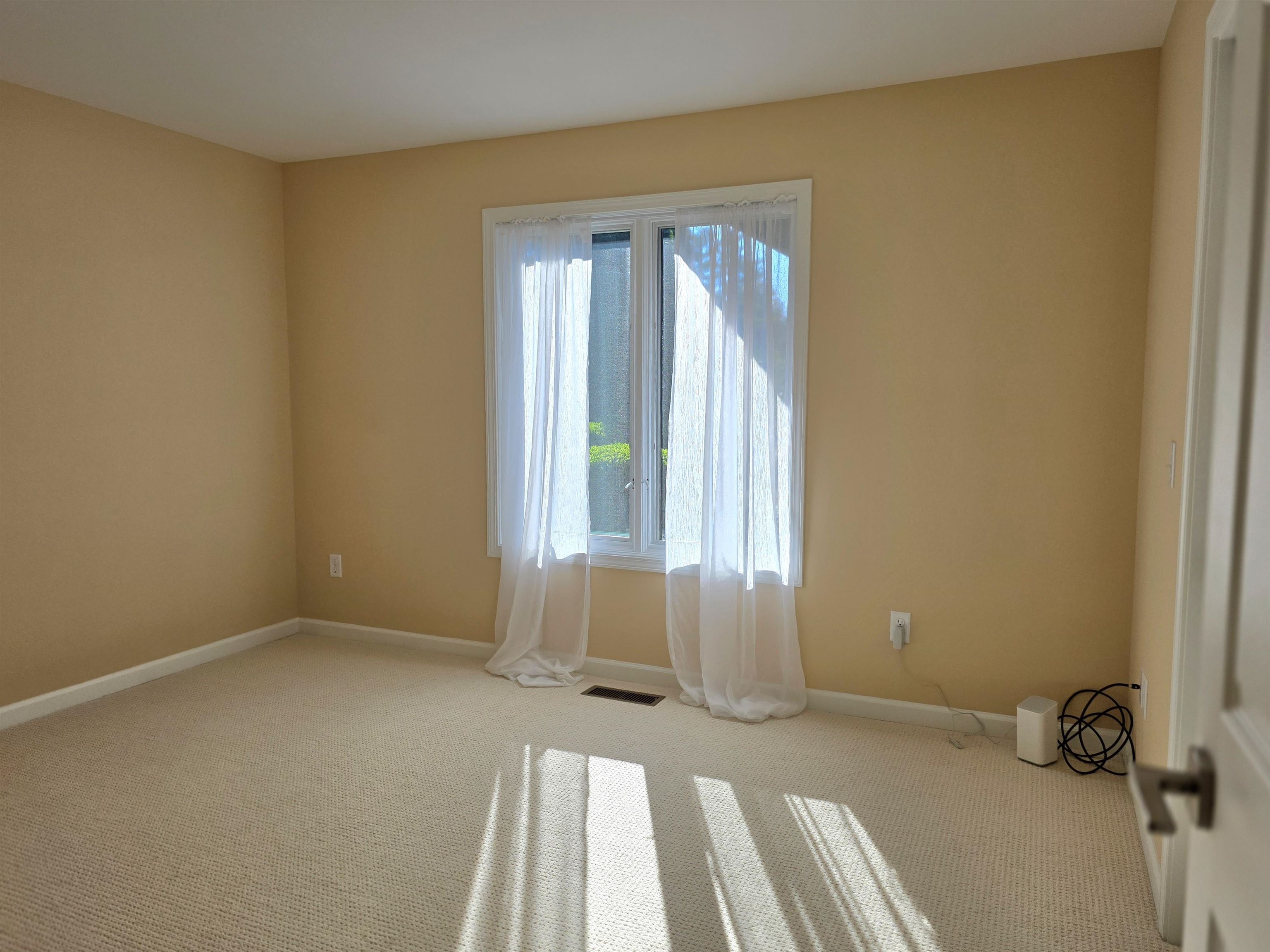 Photo 27 of 9523 Ledgewood Court