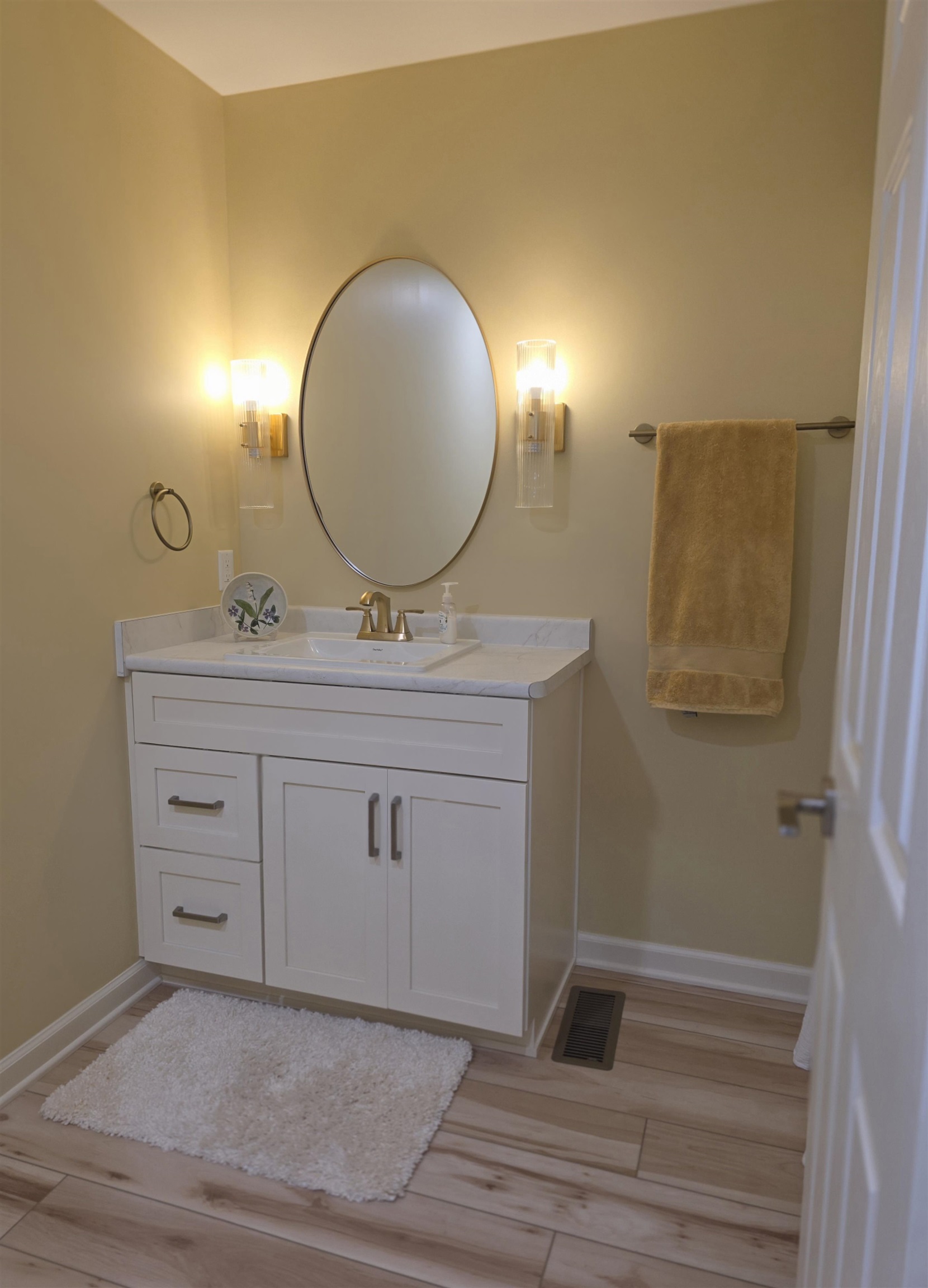 Photo 30 of 9523 Ledgewood Court