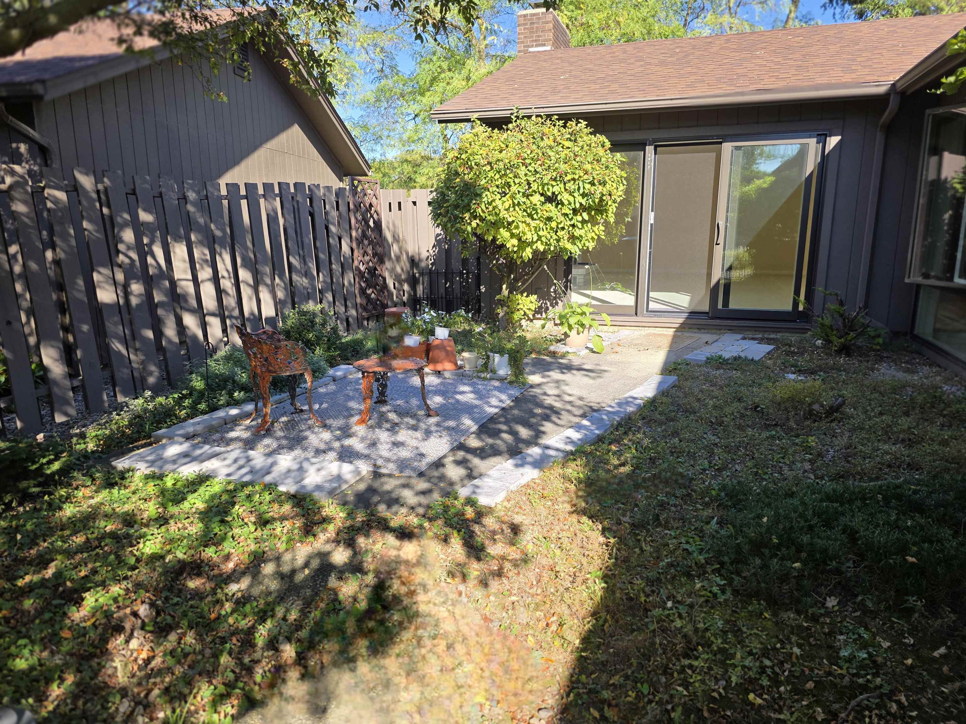 Photo 34 of 9523 Ledgewood Court