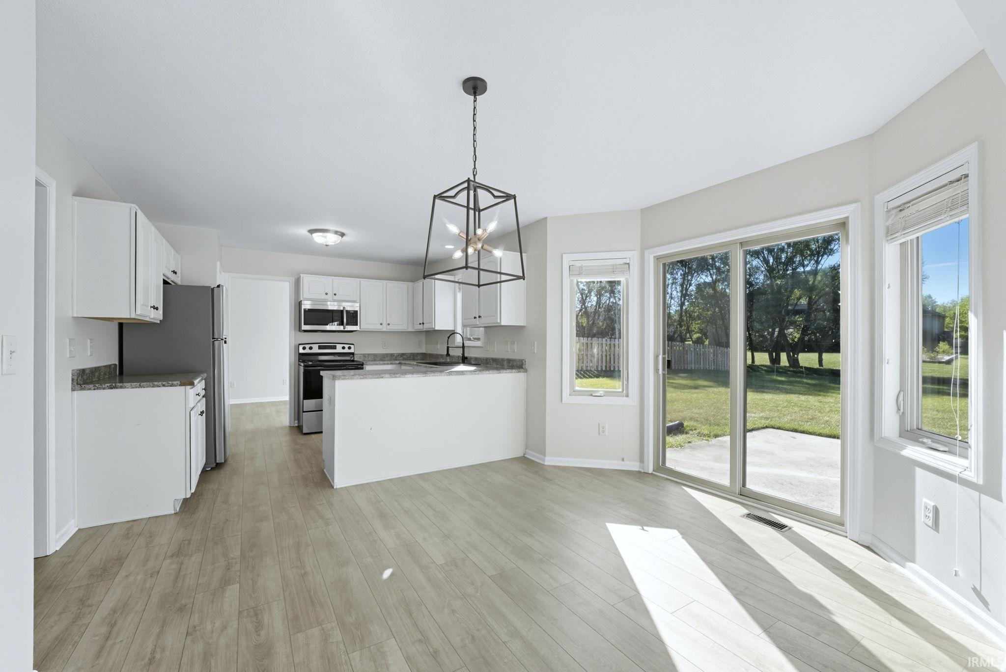 Photo 13 of 2004 Millennium Crossing