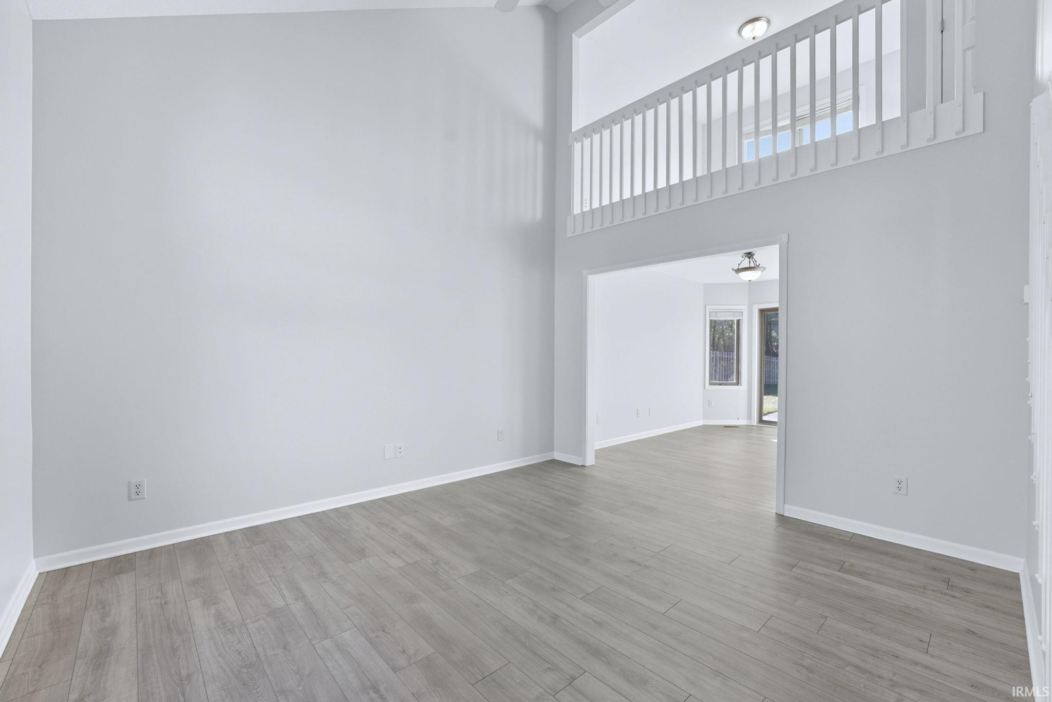 Photo 3 of 2004 Millennium Crossing