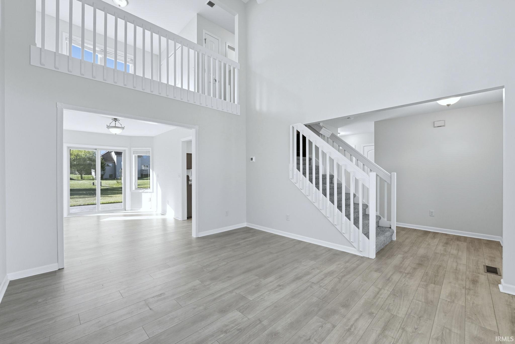 Photo 4 of 2004 Millennium Crossing