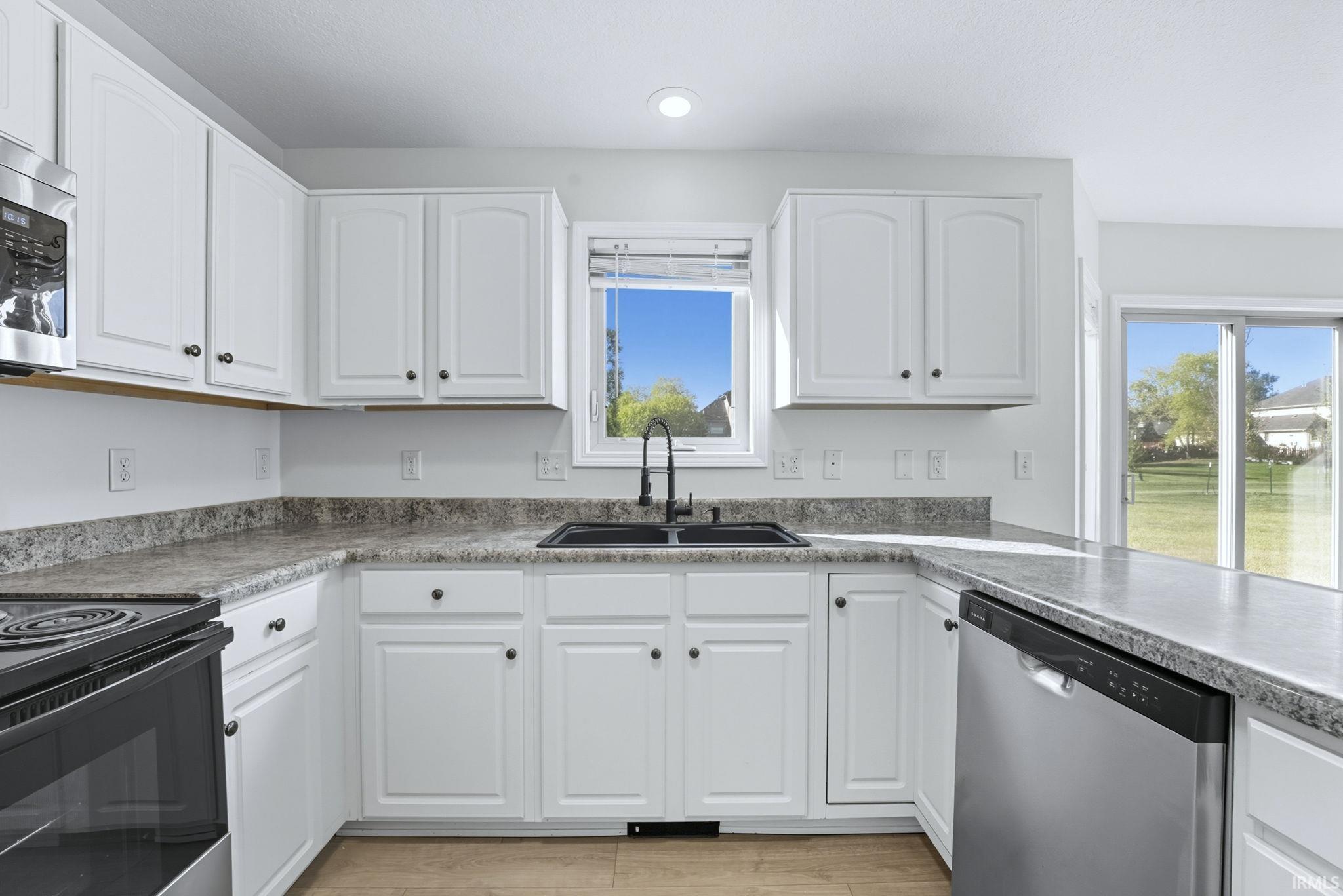 Photo 8 of 2004 Millennium Crossing