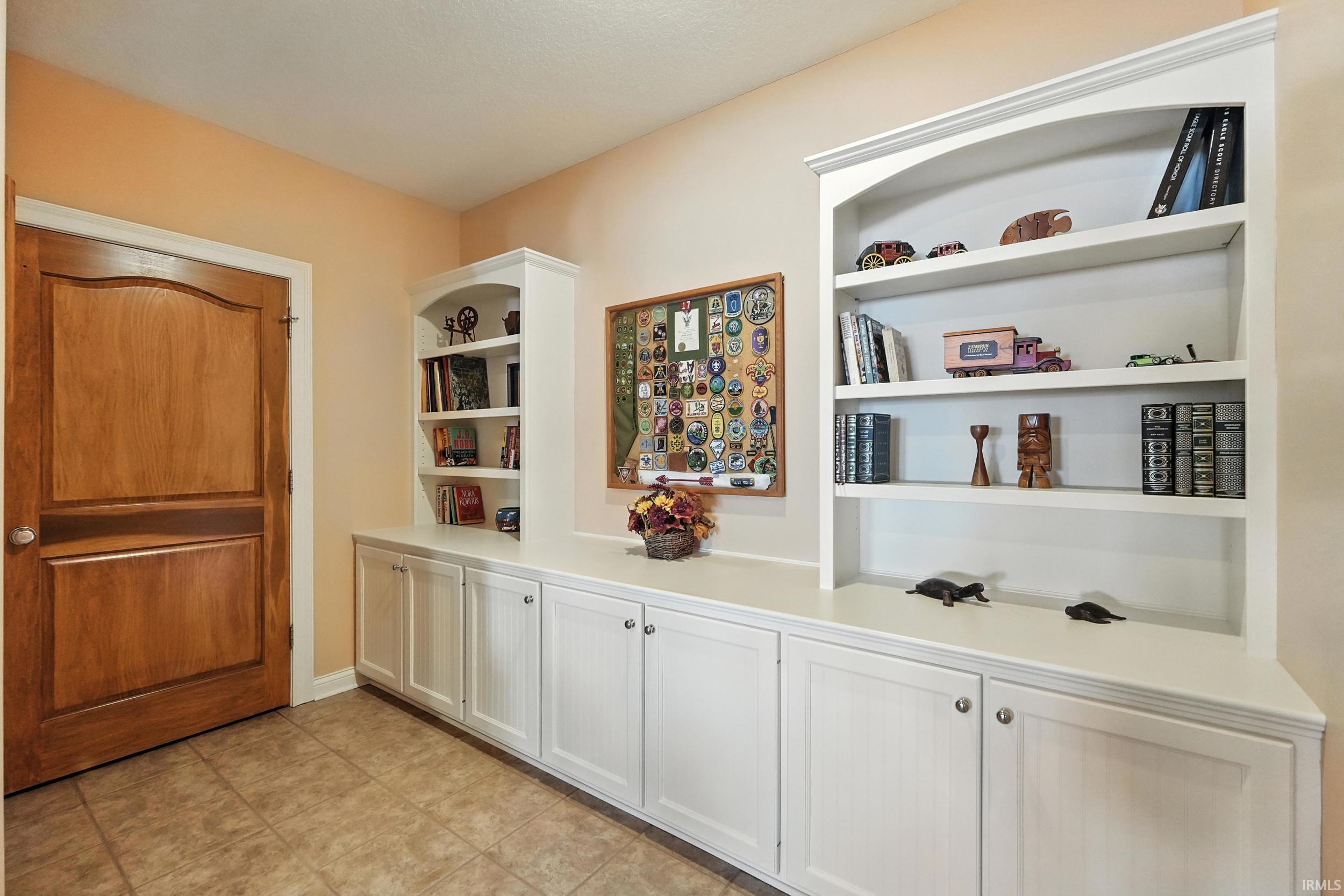 Photo 14 of 4800 S 930 E Road