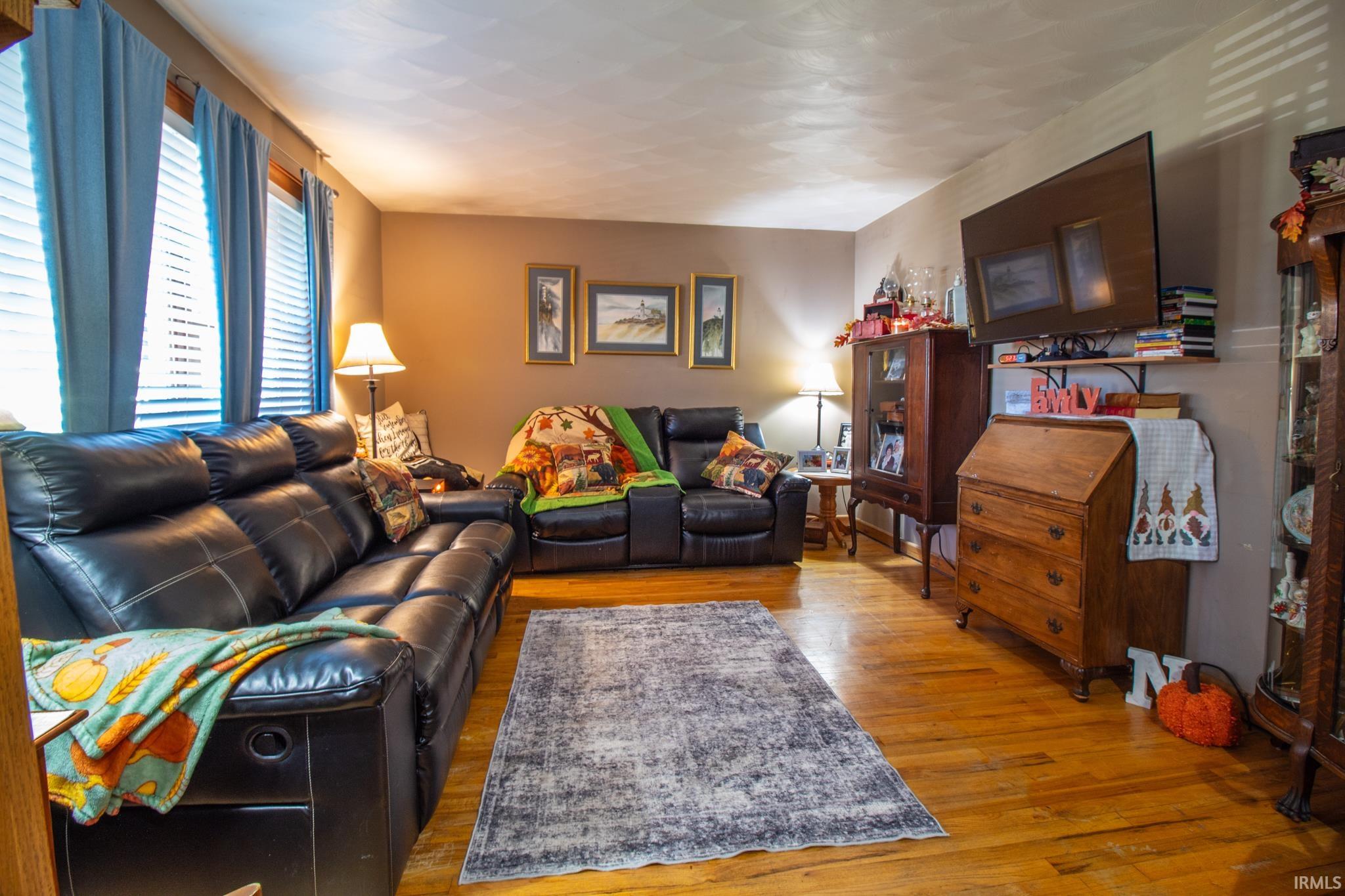 Homes for sale in Winchester, IN | 501 Maple St, Winchester, IN 47394 | MLS# 202539708