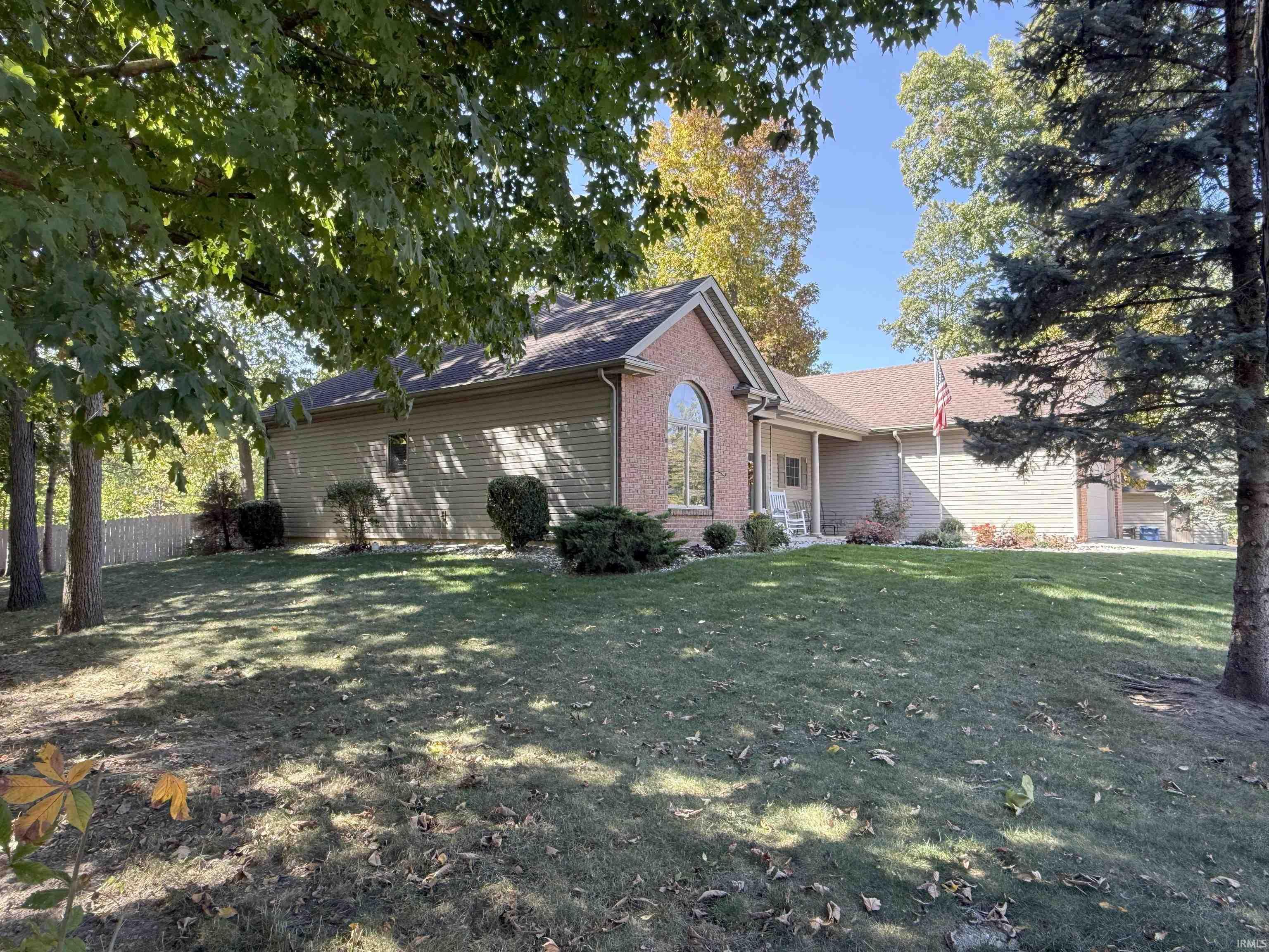 374 S Cross Creek Way
