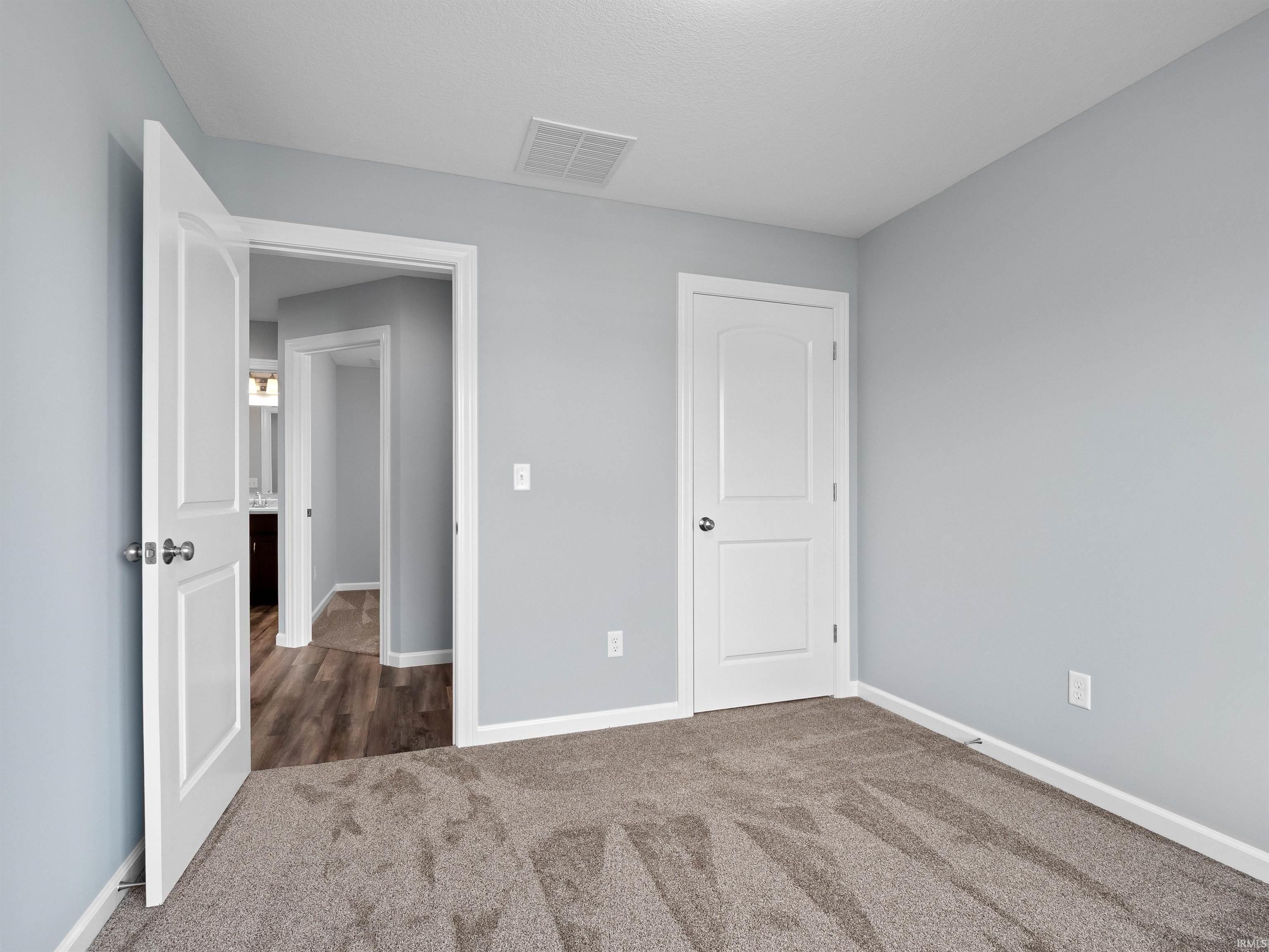 Homes for sale in Huntertown, IN | 15554 Brimwillow Dr, Huntertown, IN 46748 | MLS# 202539729