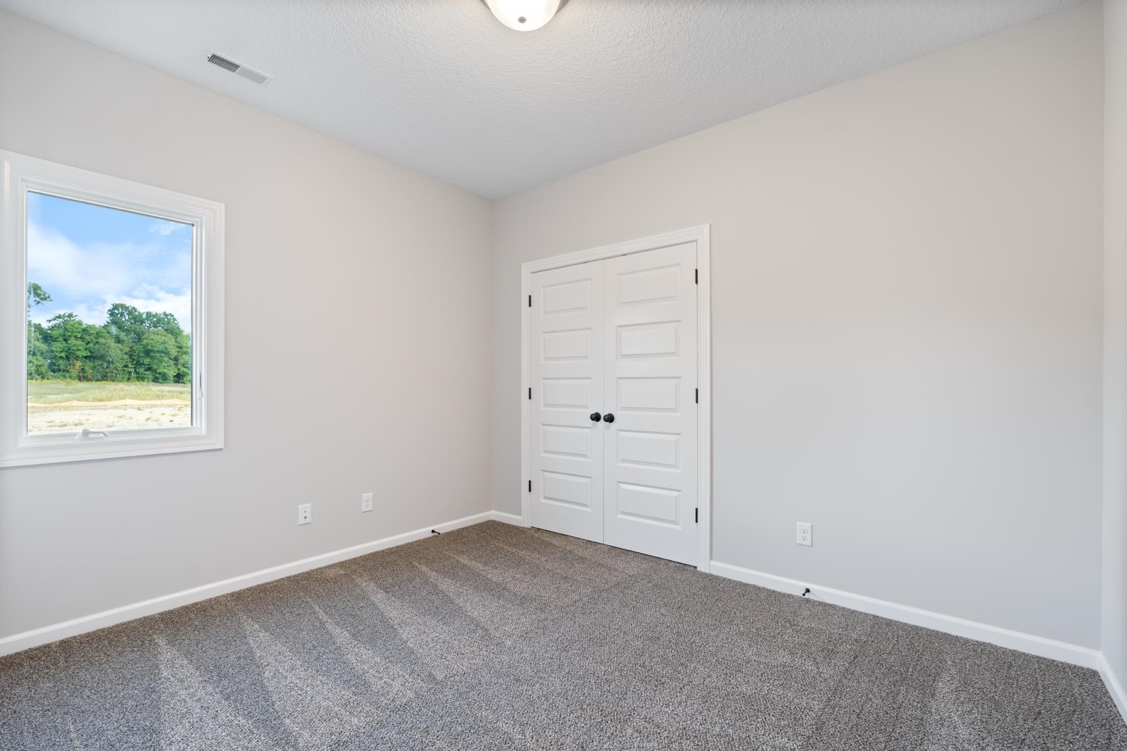 Photo 27 of 150 Wagon Wheel Drive