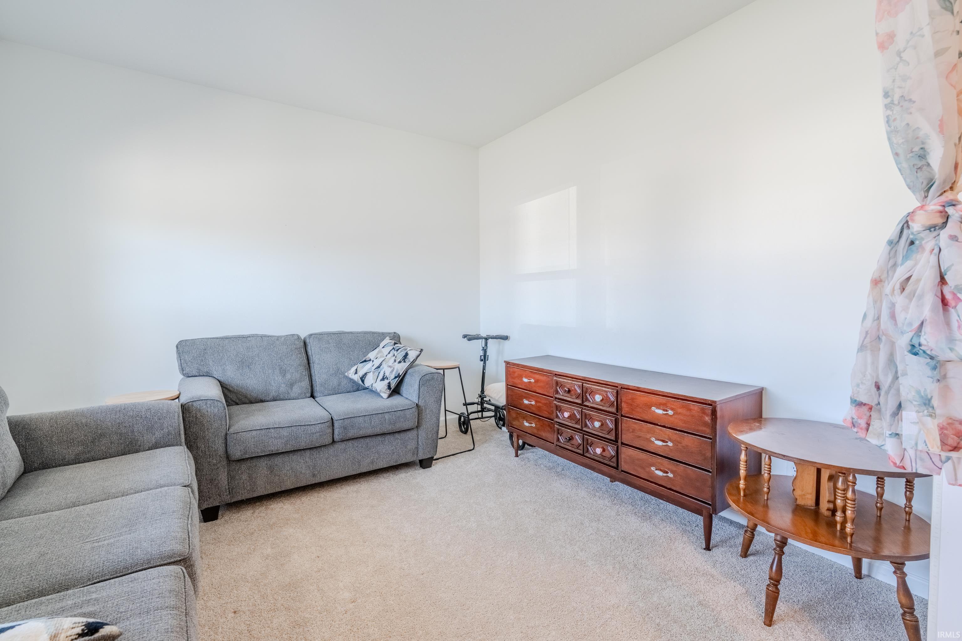 Photo 2 of 605 Alquin Court