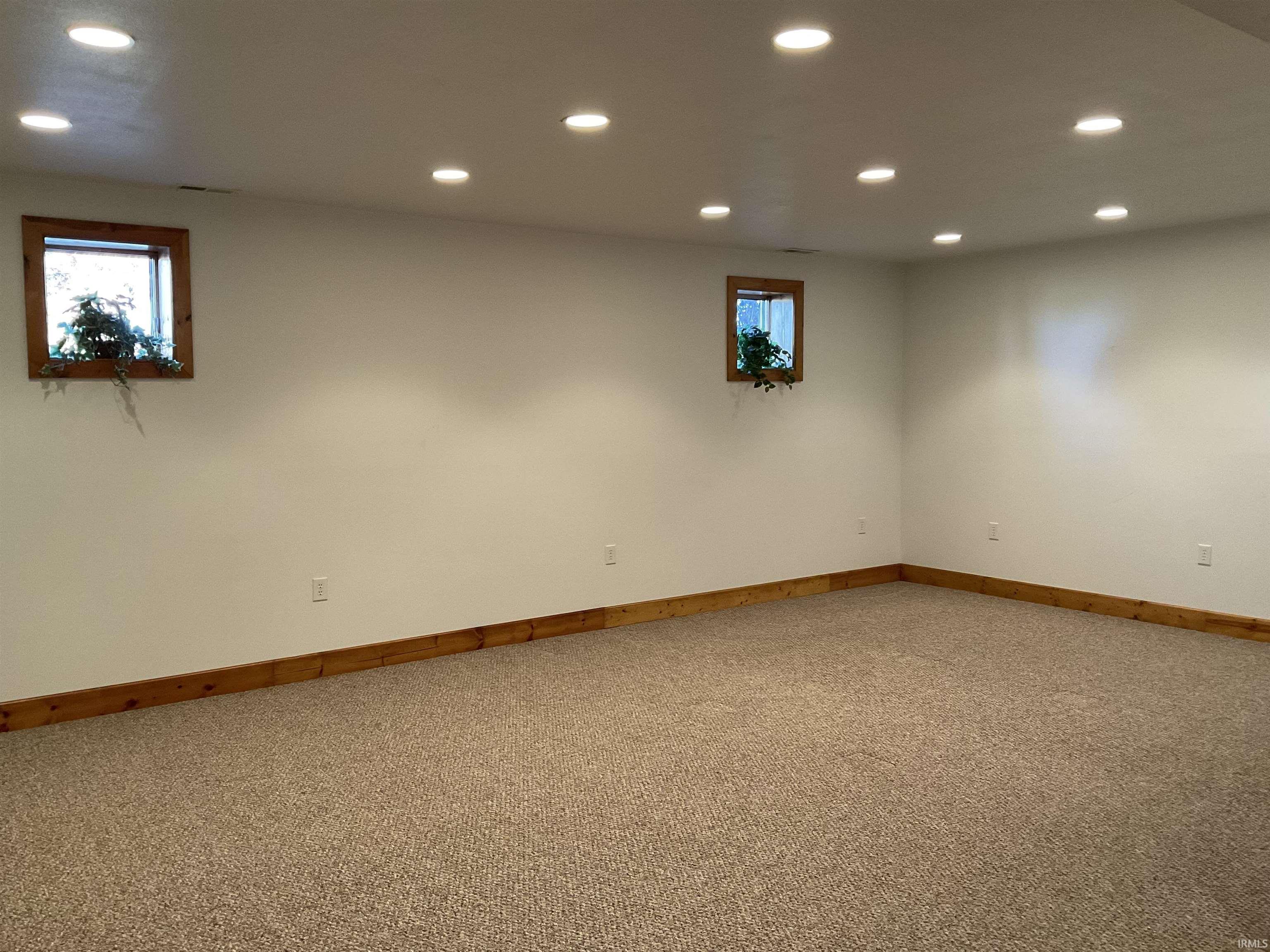 Photo 21 of 10421 W Yoder Road