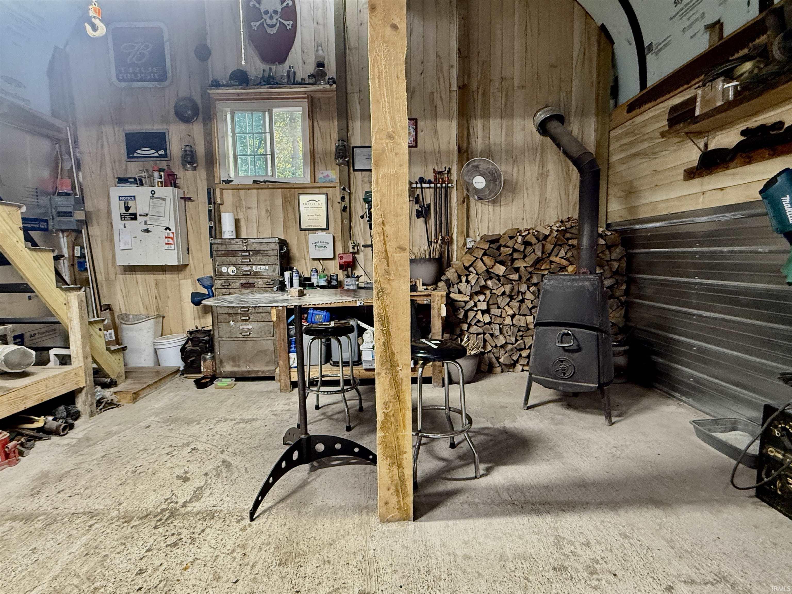 Homes for sale in Pierceton, IN | 8 Ems Ems R2B Ln, Pierceton, IN 46562 | MLS# 202539818