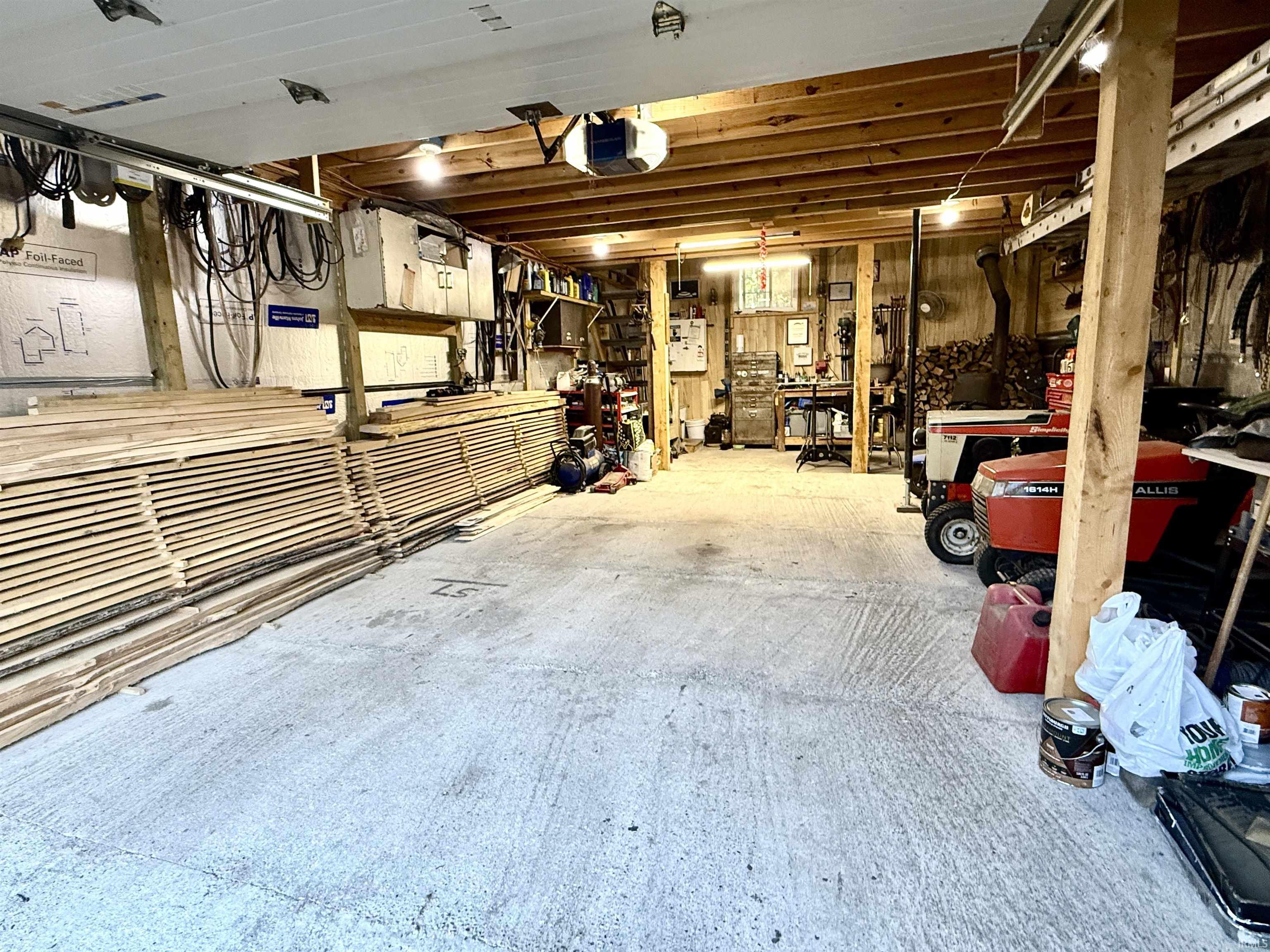 Homes for sale in Pierceton, IN | 8 Ems Ems R2B Ln, Pierceton, IN 46562 | MLS# 202539818