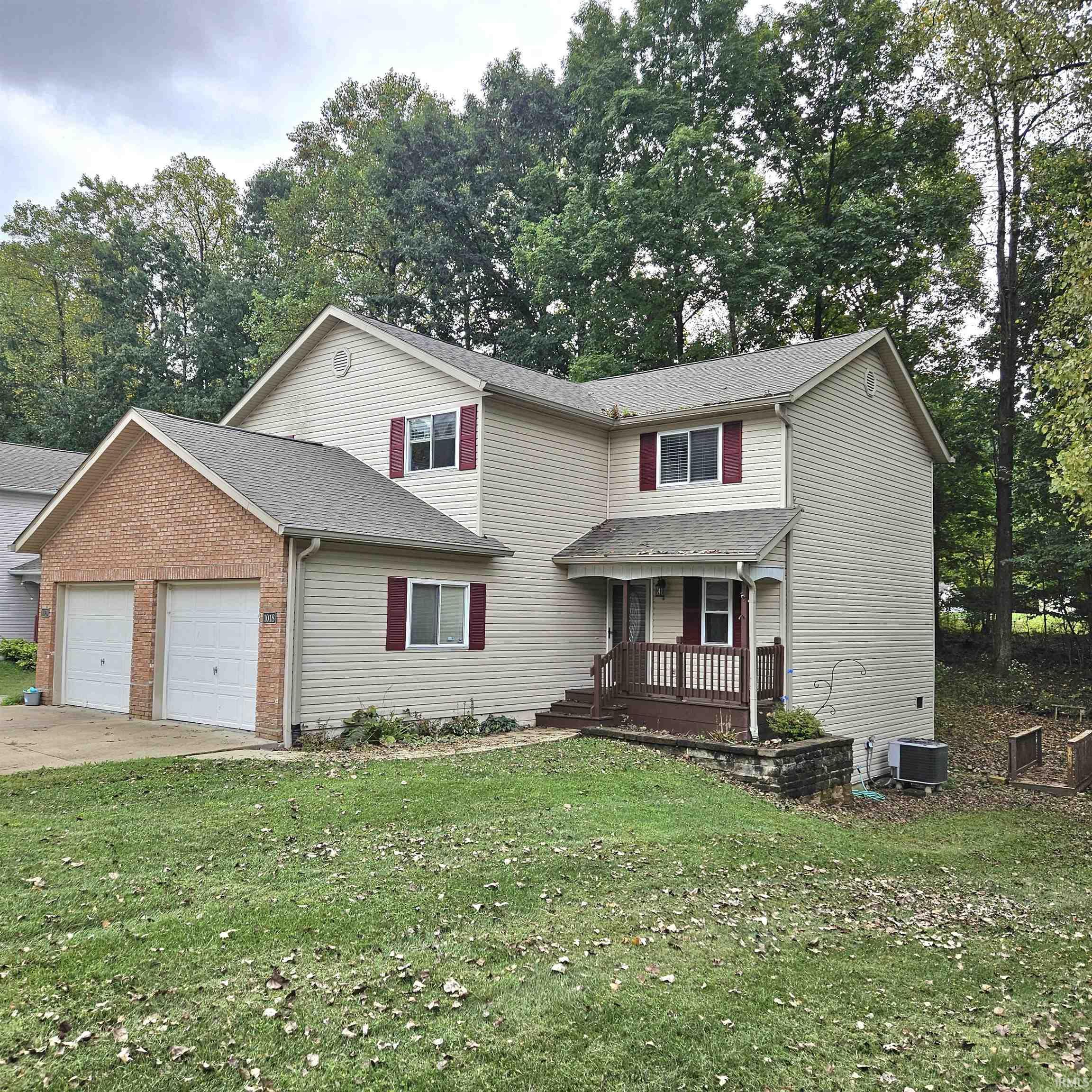 Homes for sale in Ellettsville, IN | 1018 N Forest View Dr, Ellettsville, IN 47429 | MLS# 202539835