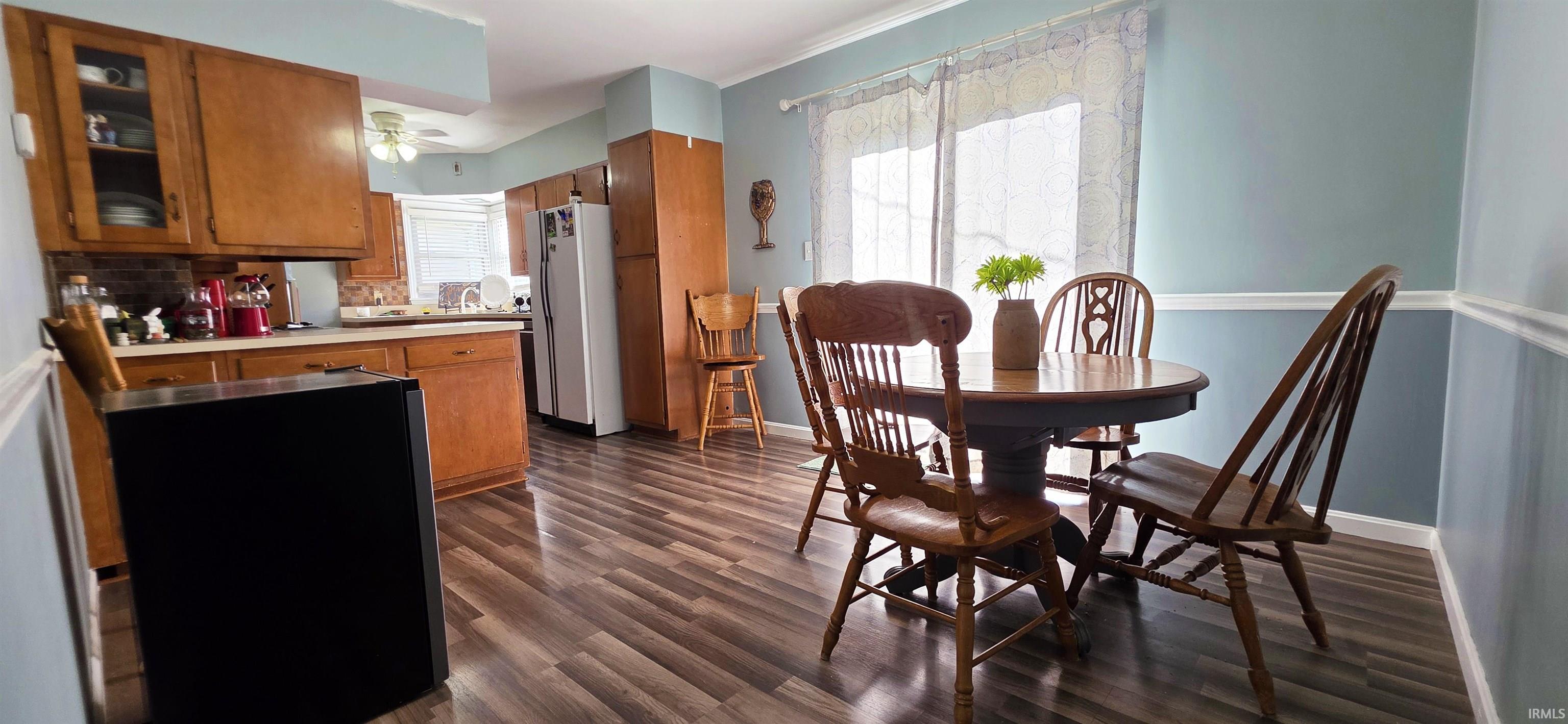 Homes for sale in Mount Carmel, IL | 1218 N Cherry St, Mount Carmel, IL 62863 | MLS# 202539843