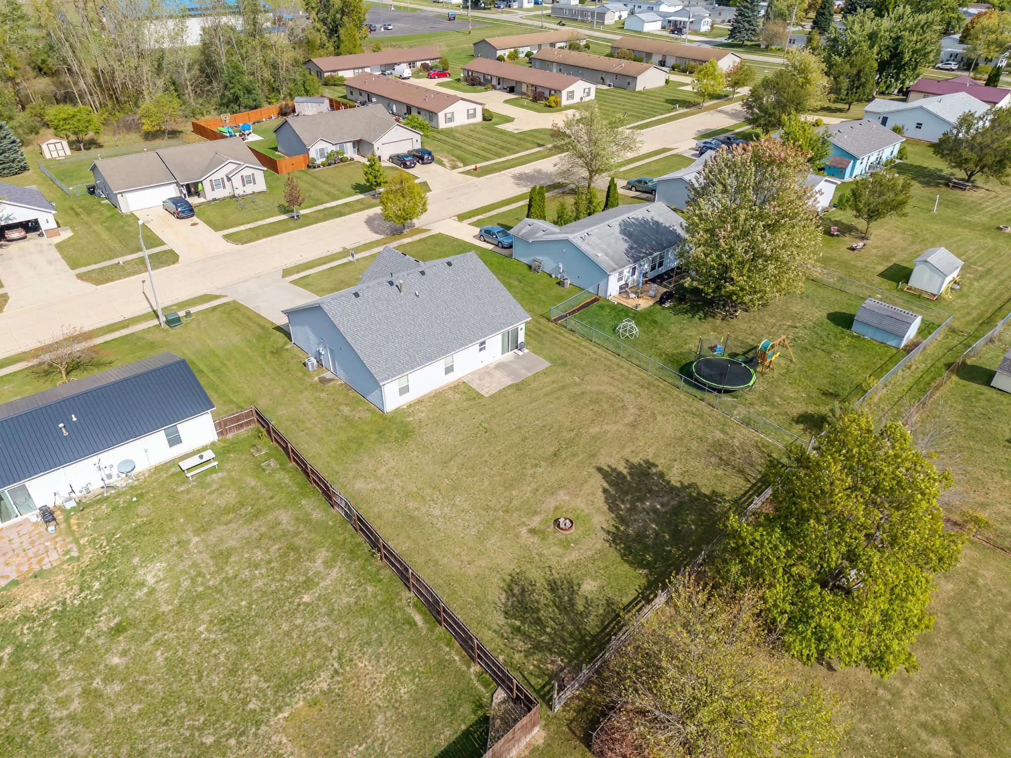 Property Photo 32