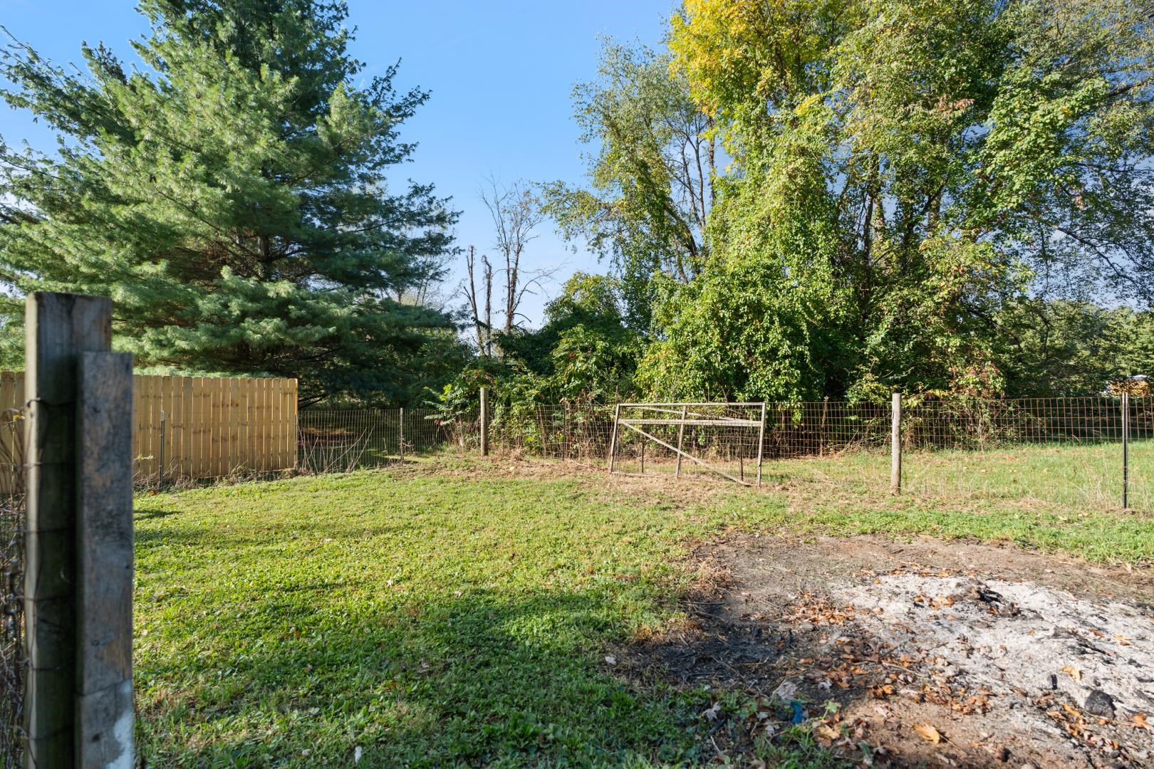 Property Photo 28