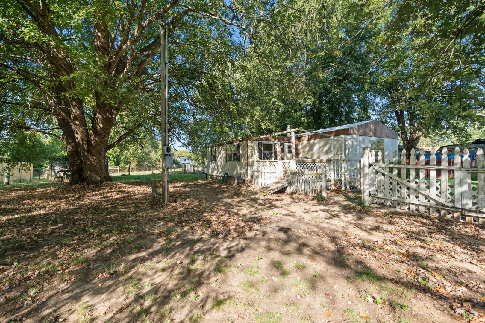 Property Photo 33