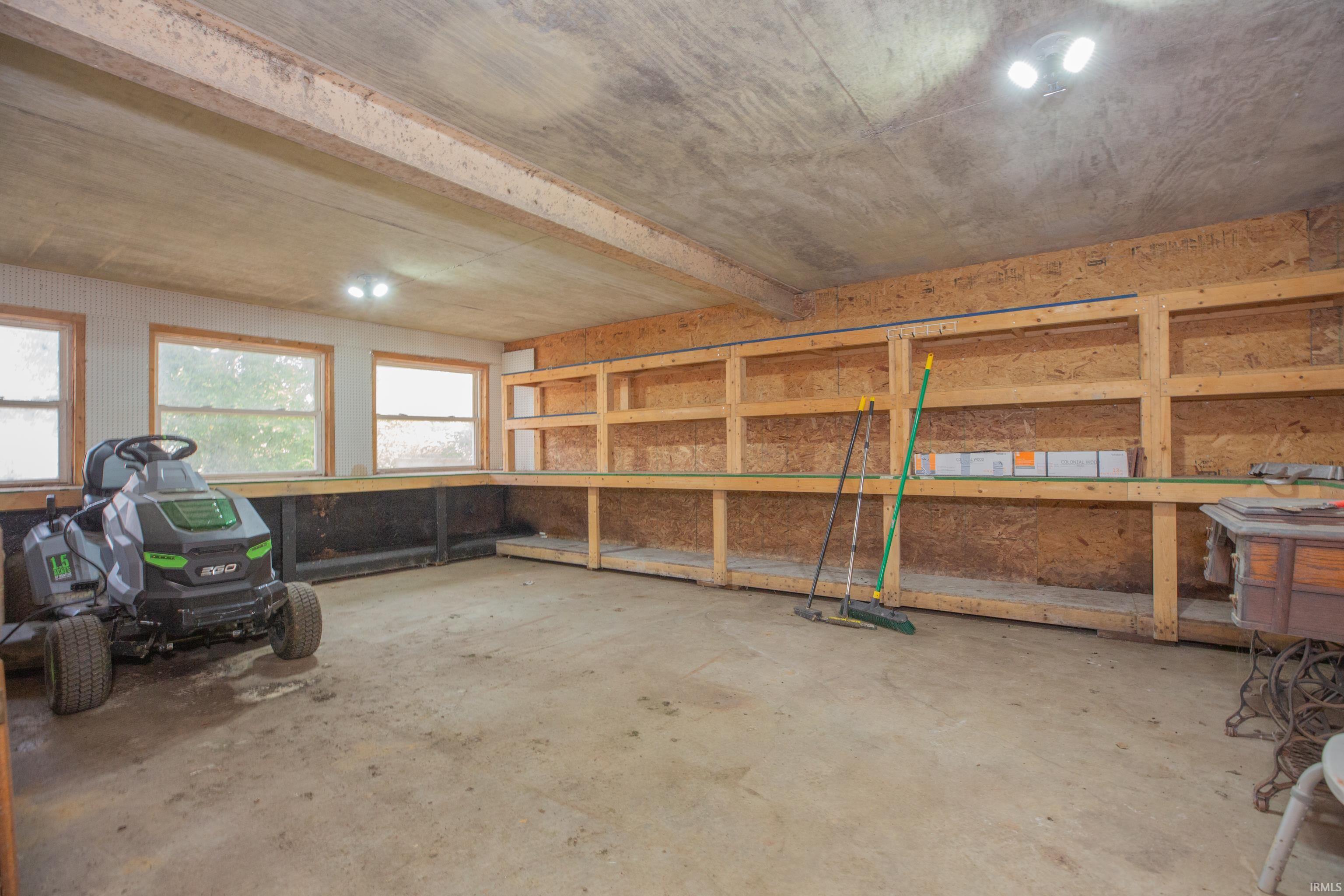 Homes for sale in Mount Vernon, IN | 9051 Middle Mount Vernon Rd, Mount Vernon, IN 47620 | MLS# 202540150