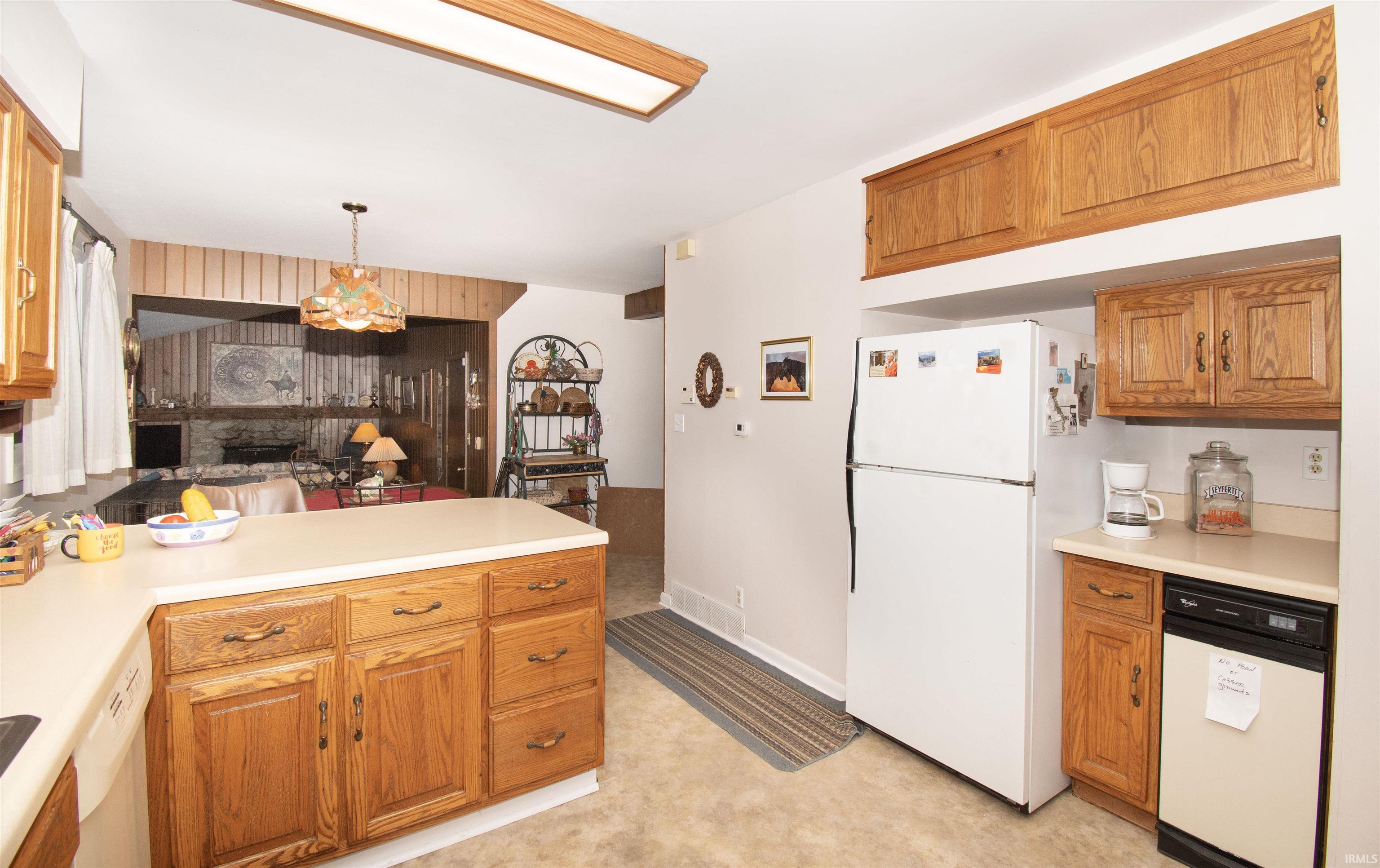 Photo 8 of 505 Oak Crest Drive