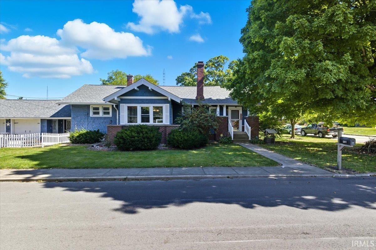 Homes for sale in Fowler, IN | 501 E 7Th St, Fowler, IN 47944 | MLS# 202540233