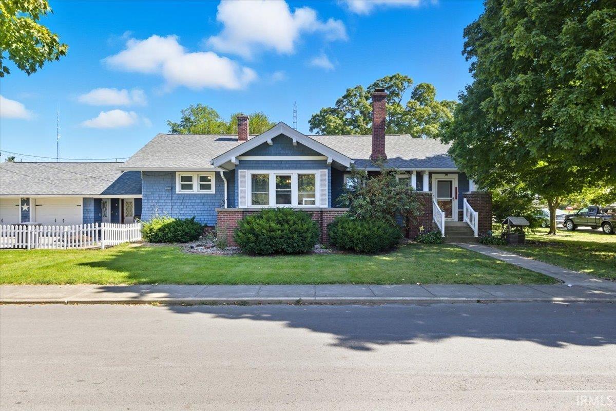 Homes for sale in Fowler, IN | 501 E 7Th St, Fowler, IN 47944 | MLS# 202540233