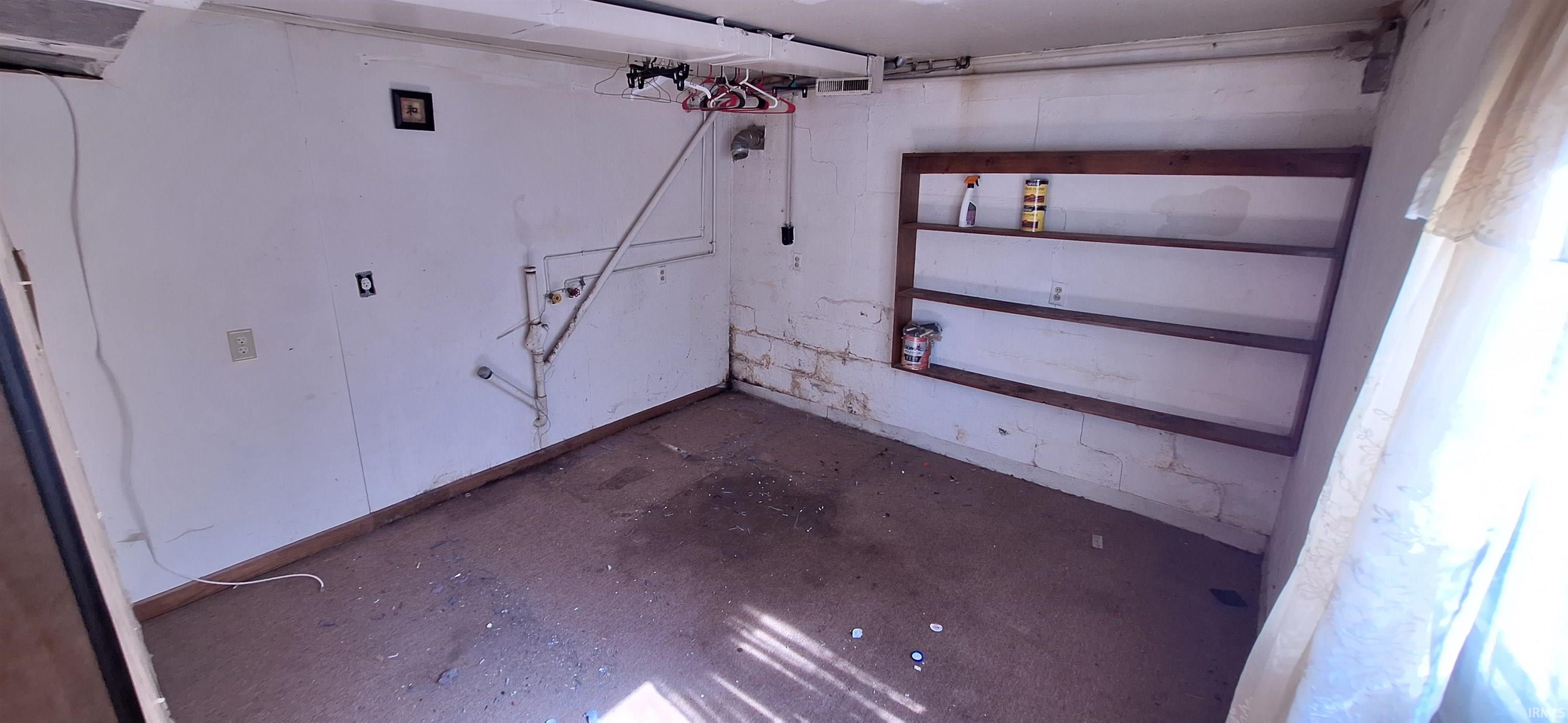 Photo 14 of 2926 Sprunger Road