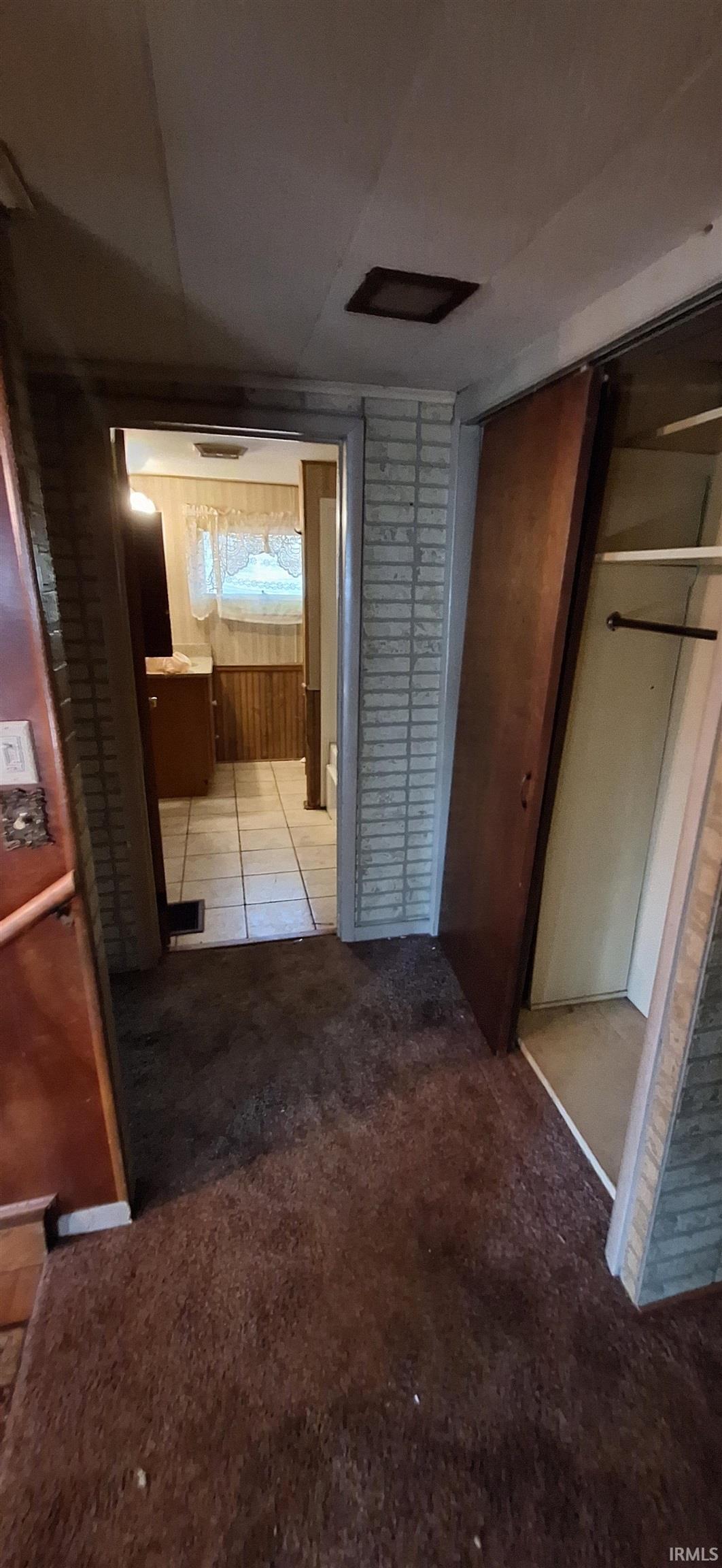 Photo 18 of 2926 Sprunger Road