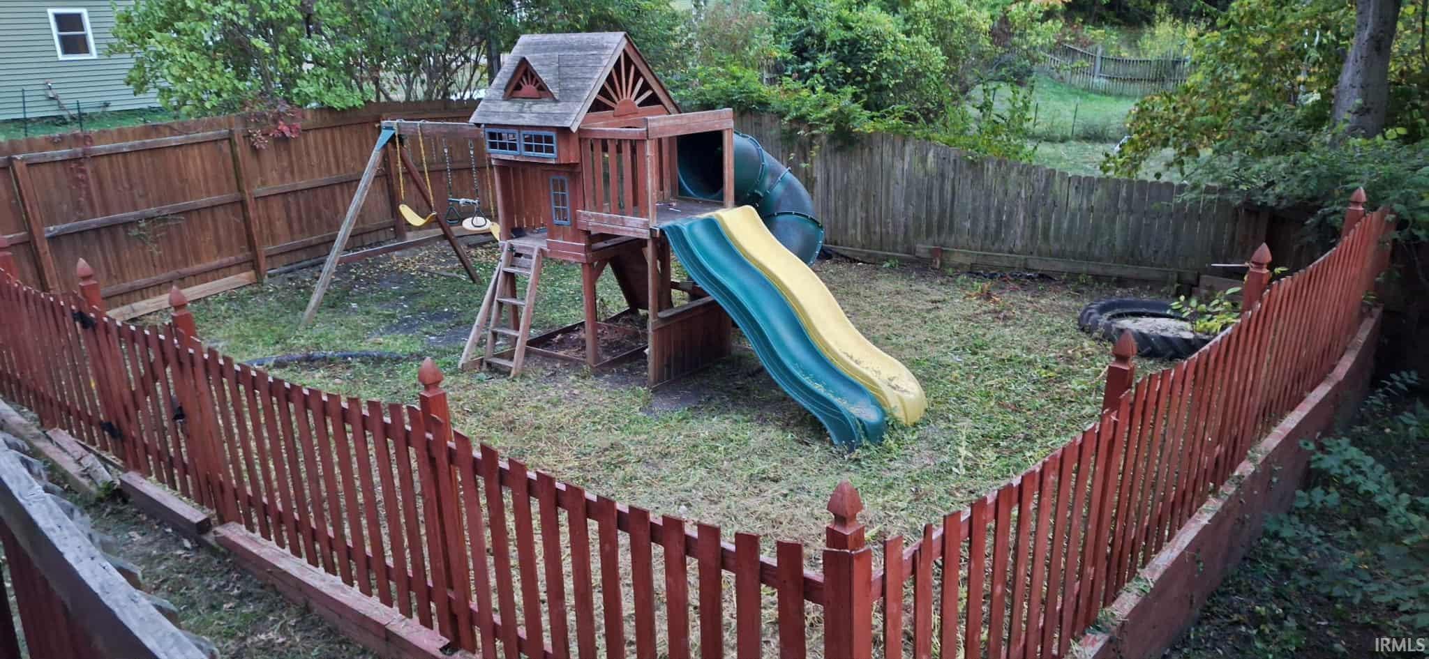 Photo 3 of 2926 Sprunger Road