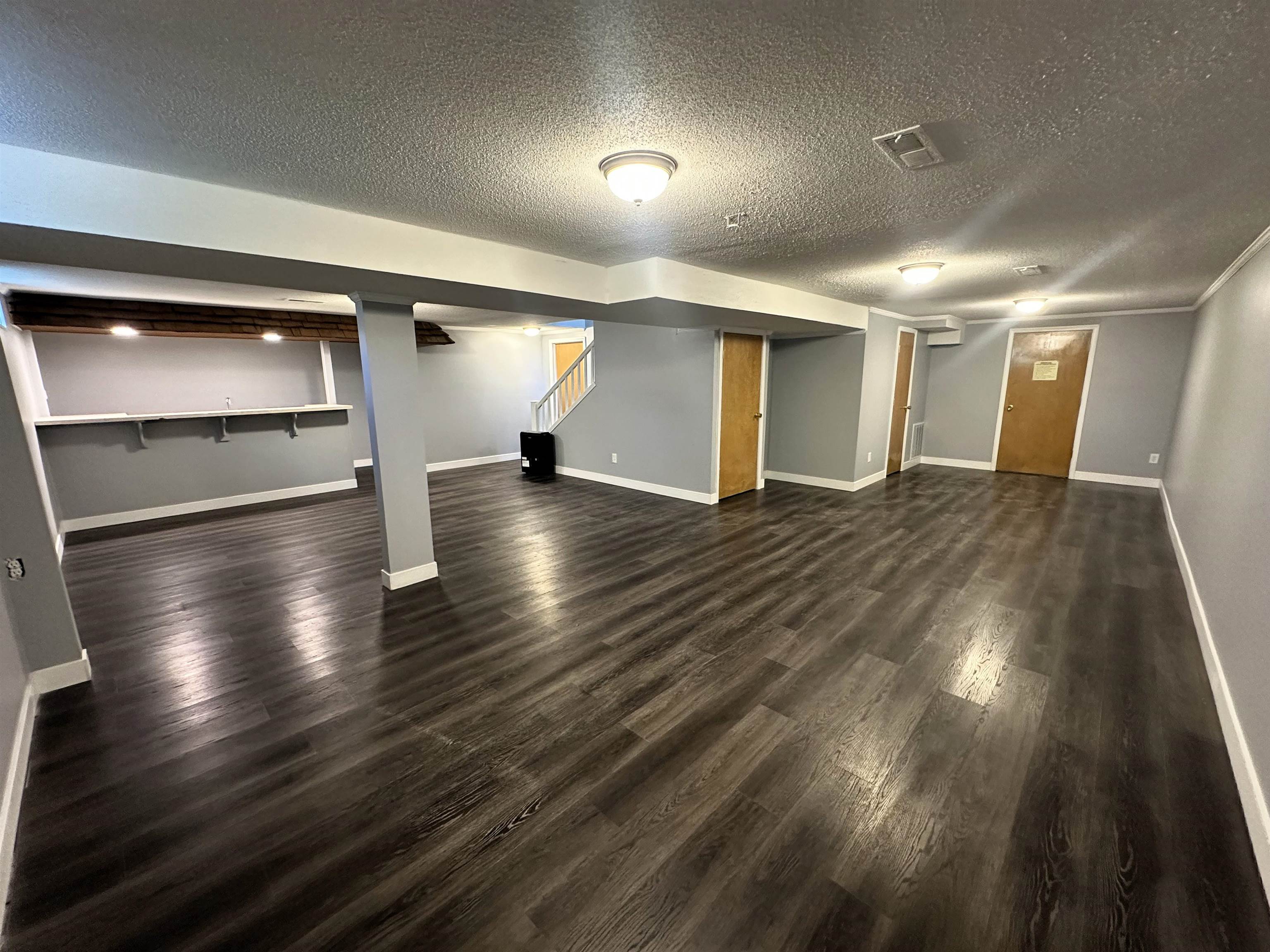 Photo 13 of 1436 S Hadley Road