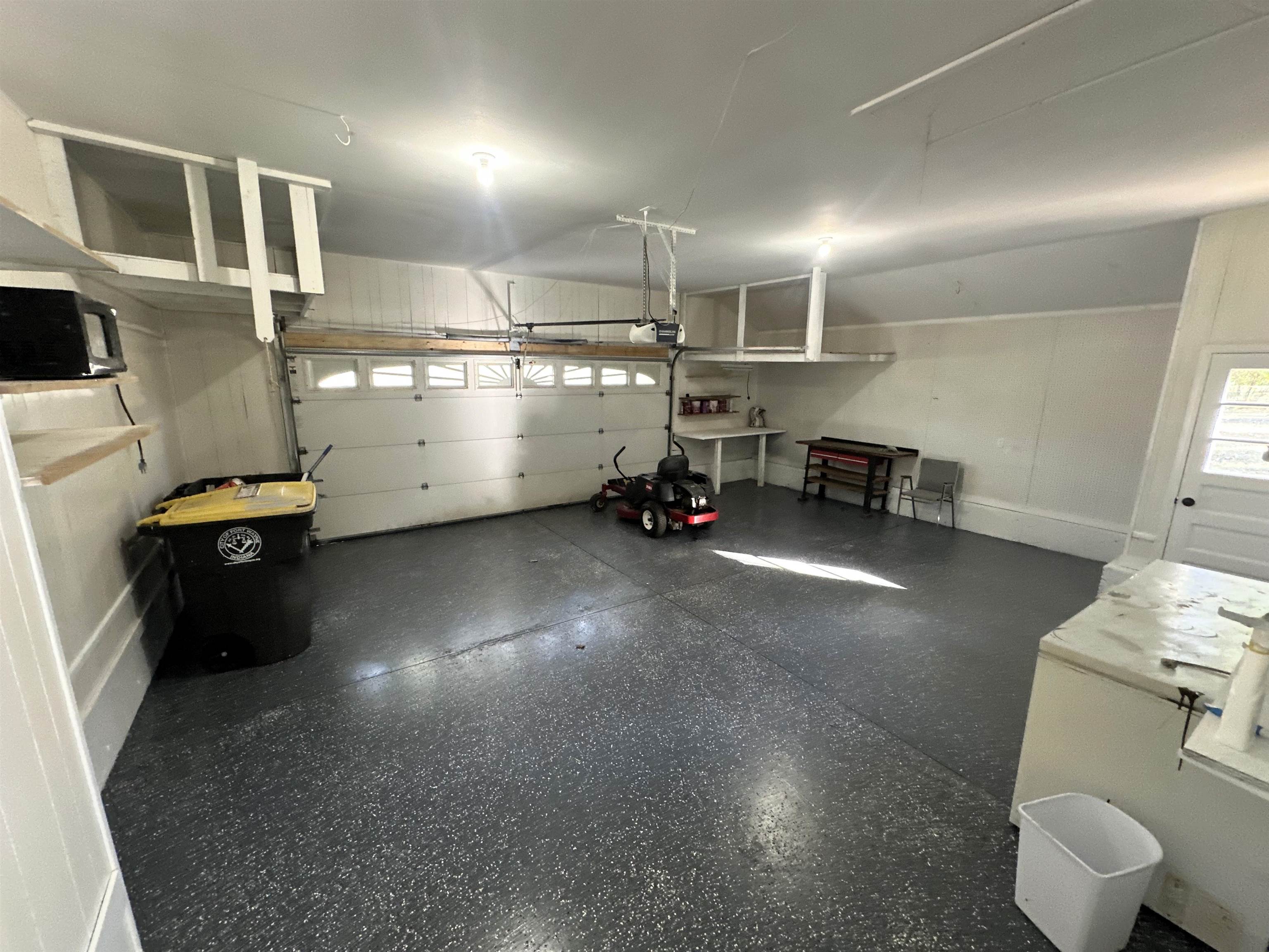 Photo 16 of 1436 S Hadley Road