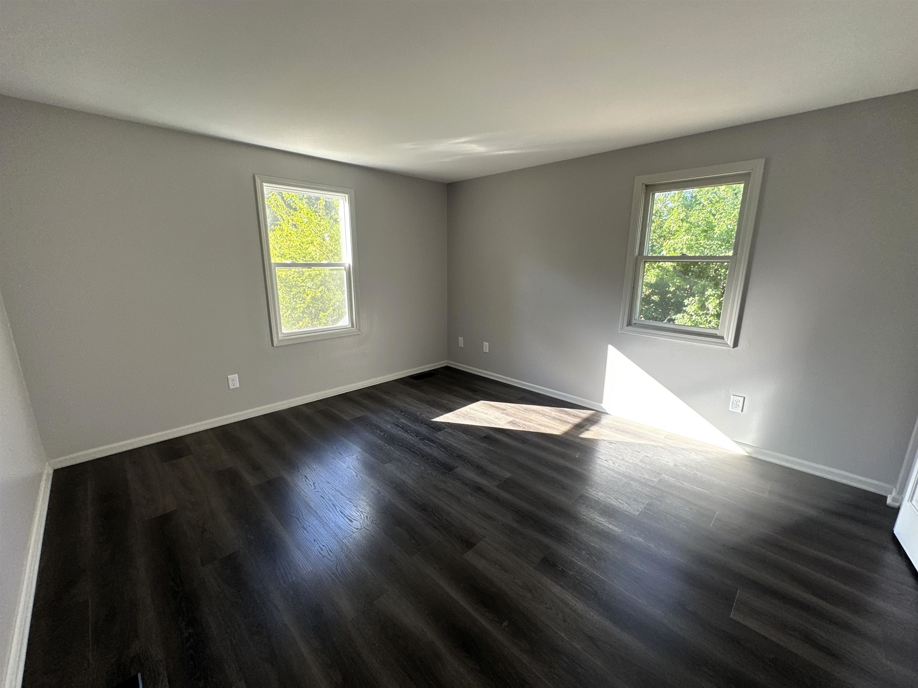 Photo 24 of 1436 S Hadley Road