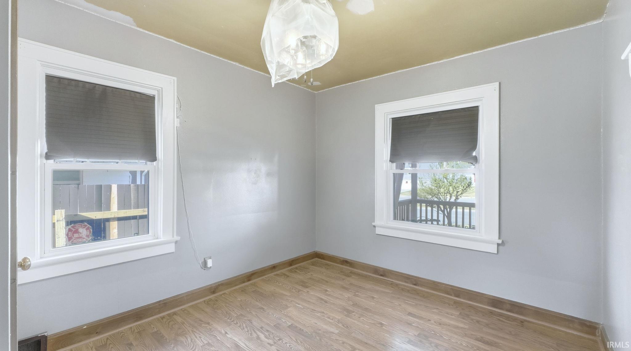 Photo 12 of 3015 Mcarthur Drive