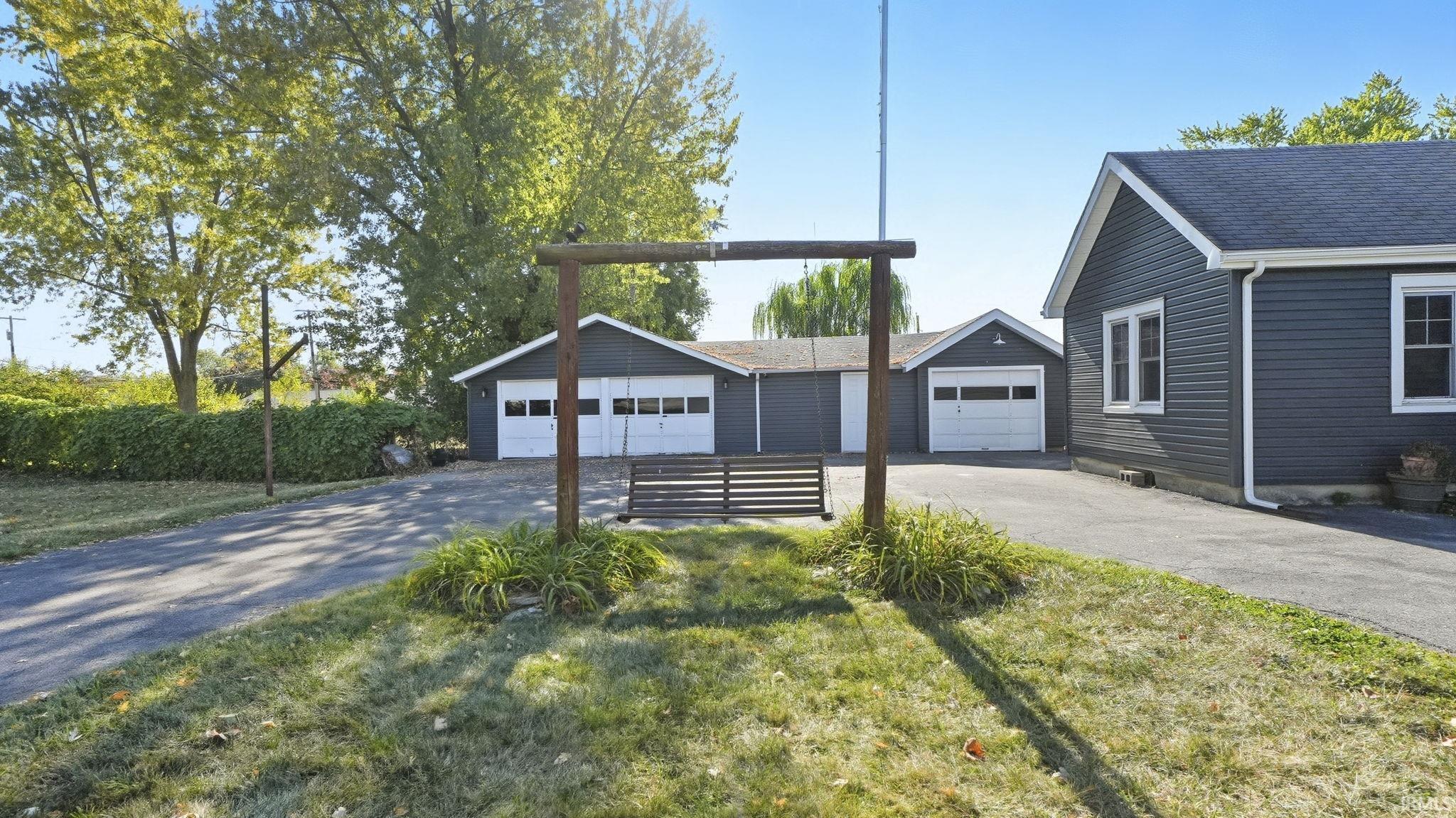 Photo 32 of 3015 Mcarthur Drive