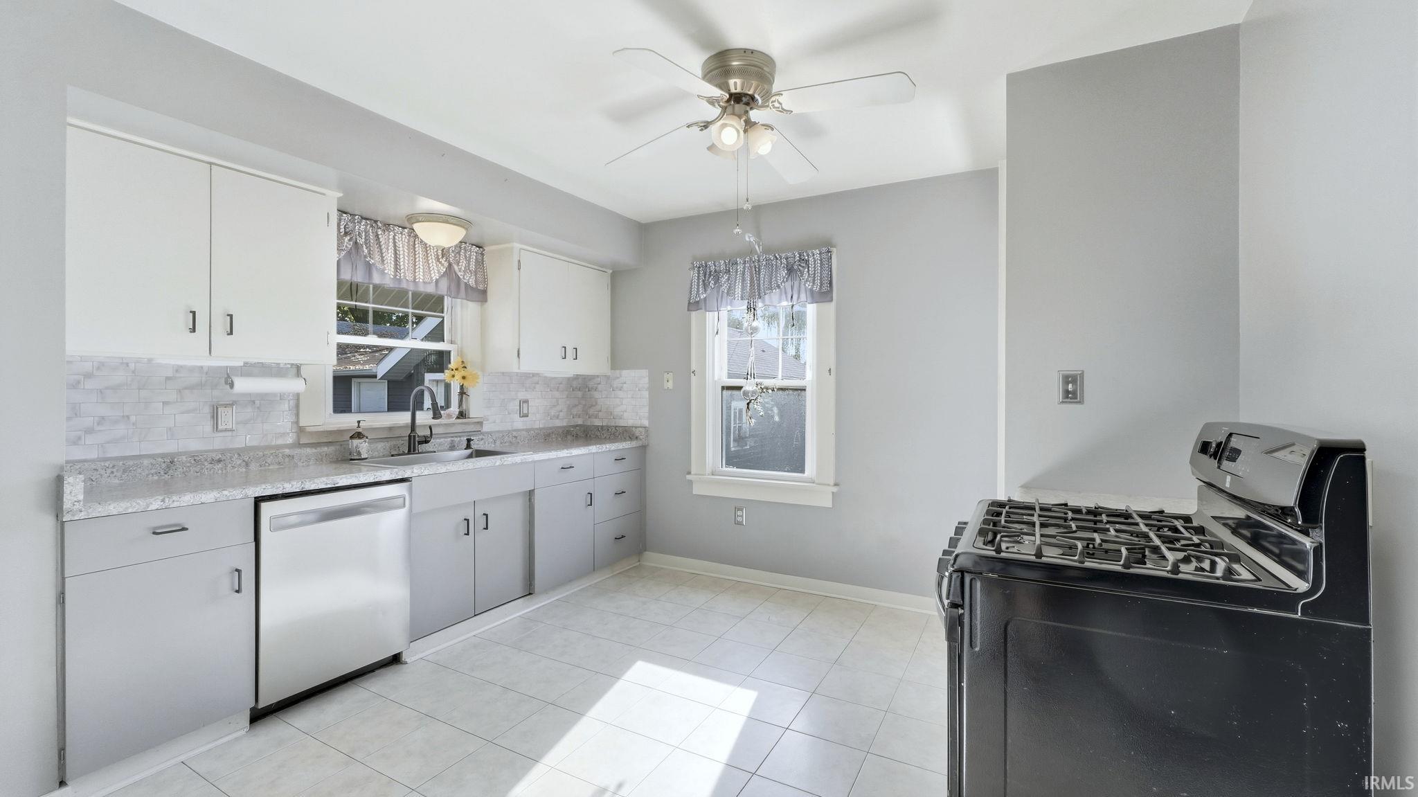 Photo 8 of 3015 Mcarthur Drive