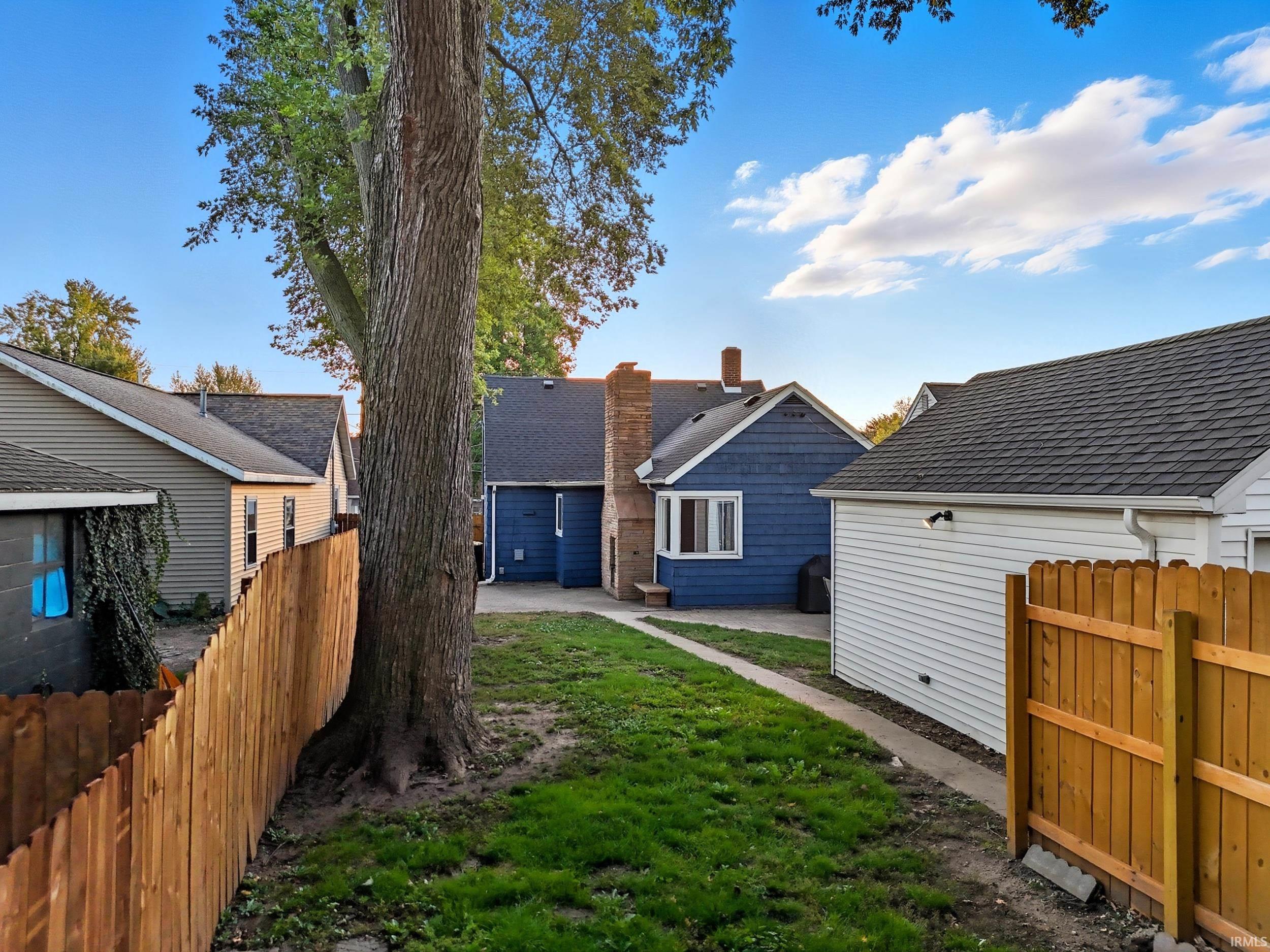 Property Photo 23