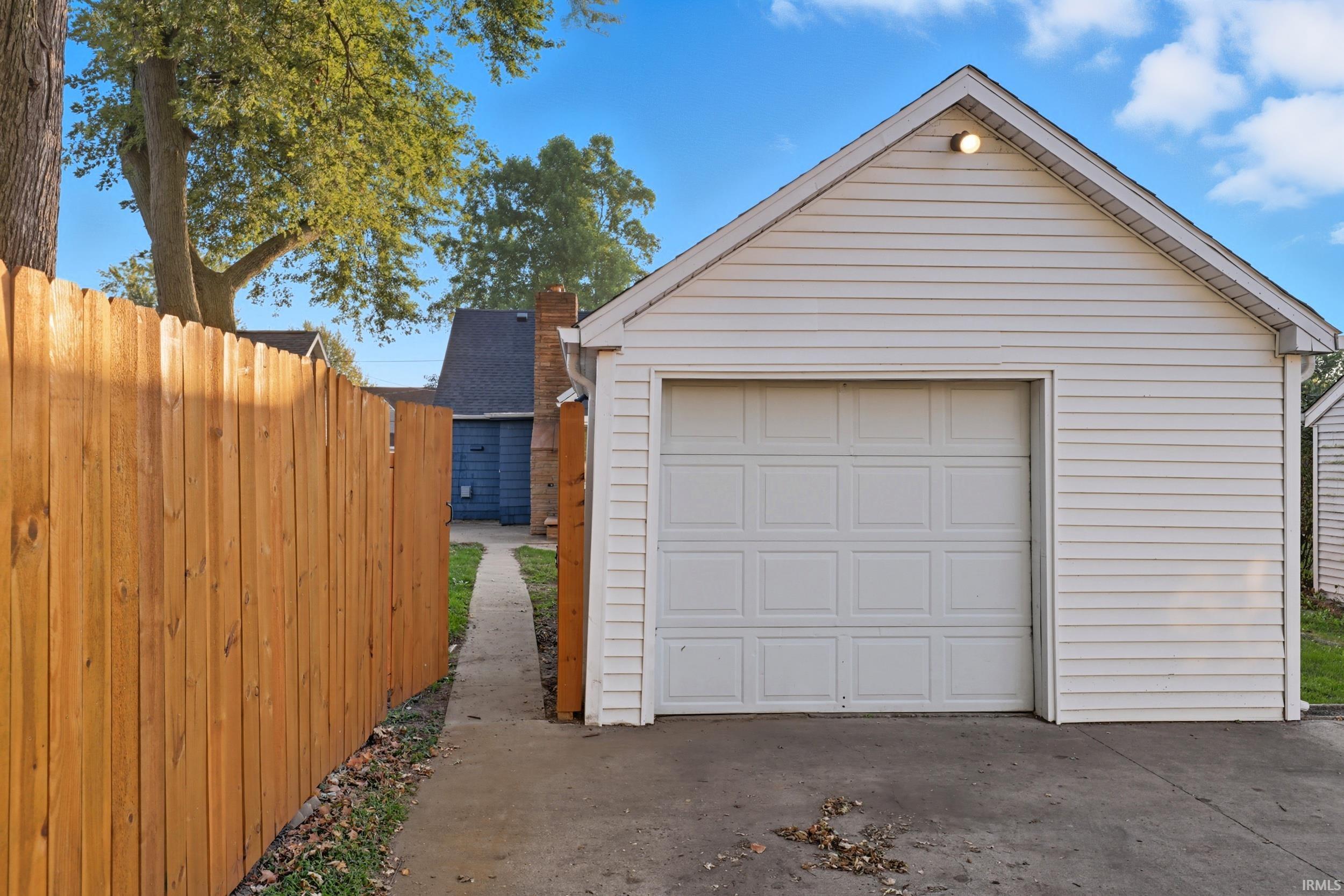 Property Photo 29