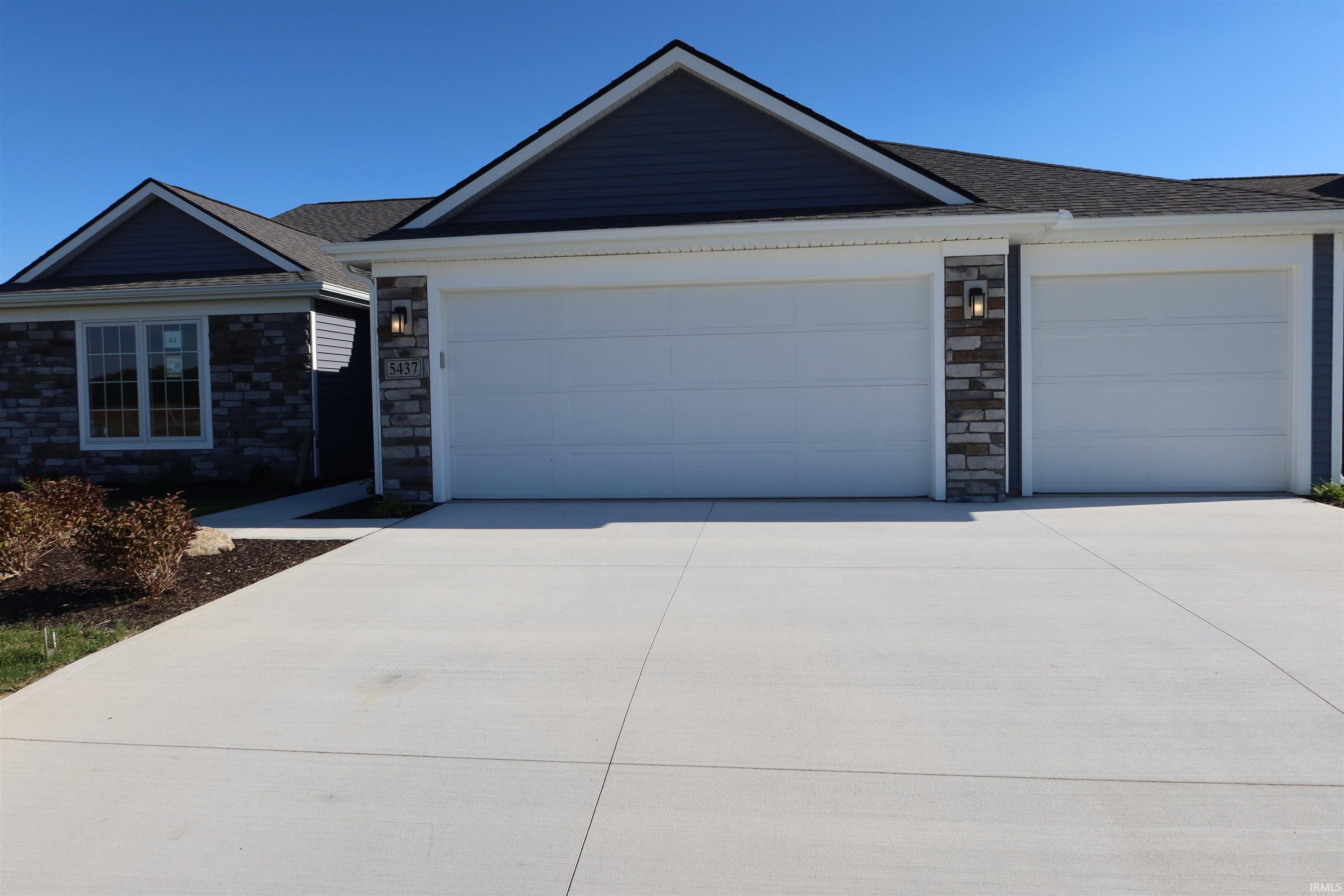 Photo 3 of 5437 Broad Fields Cove