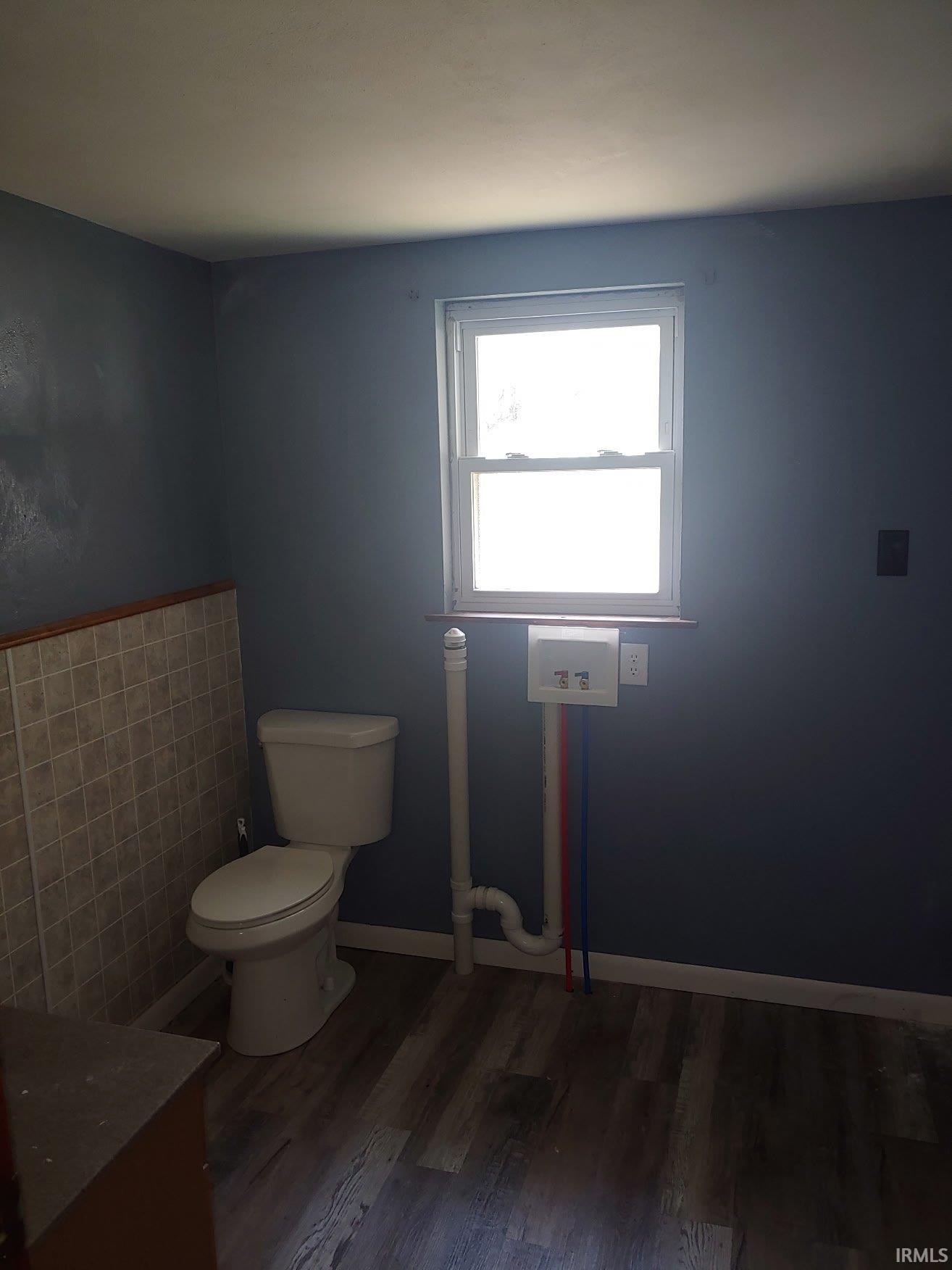 Homes for sale in Loogootee, IN | 108 Sw 2nd St, Loogootee, IN 47553 | MLS# 202540382