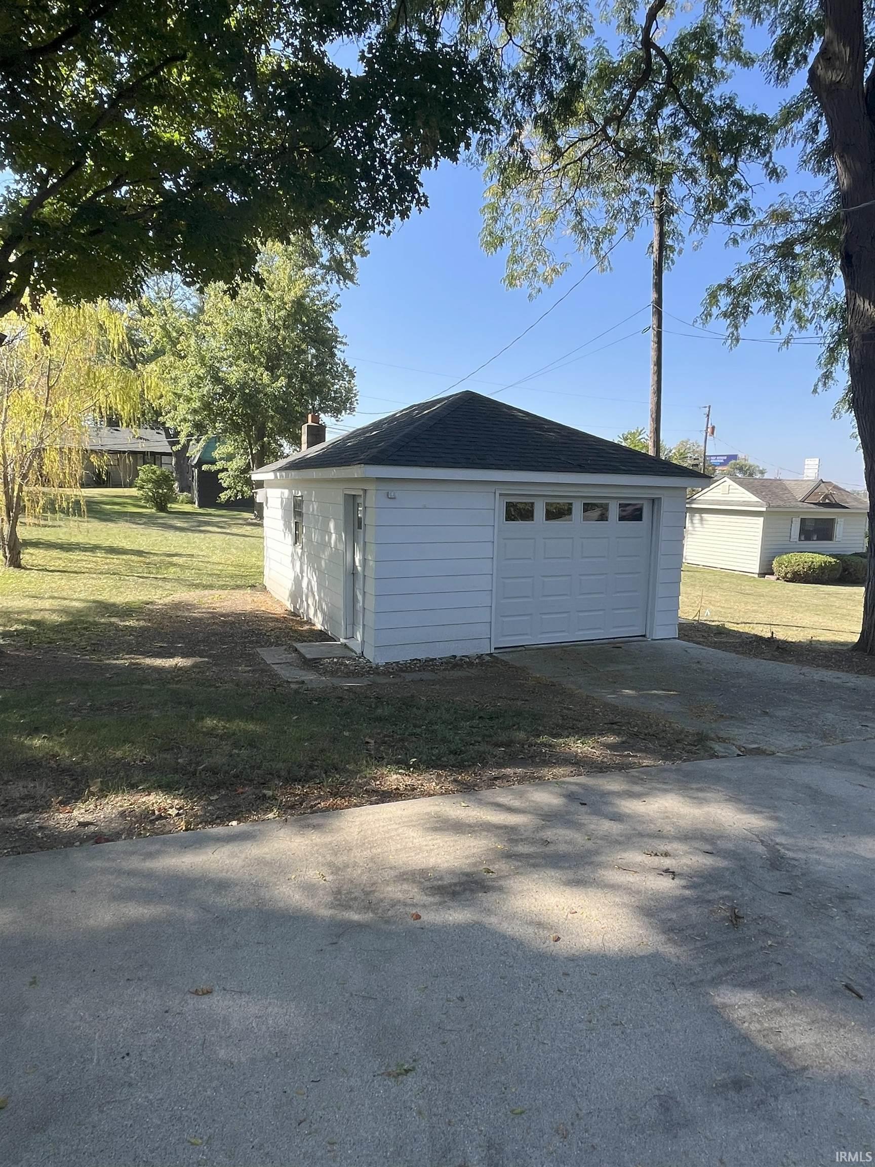 Photo 6 of 5505 Maurane Drive